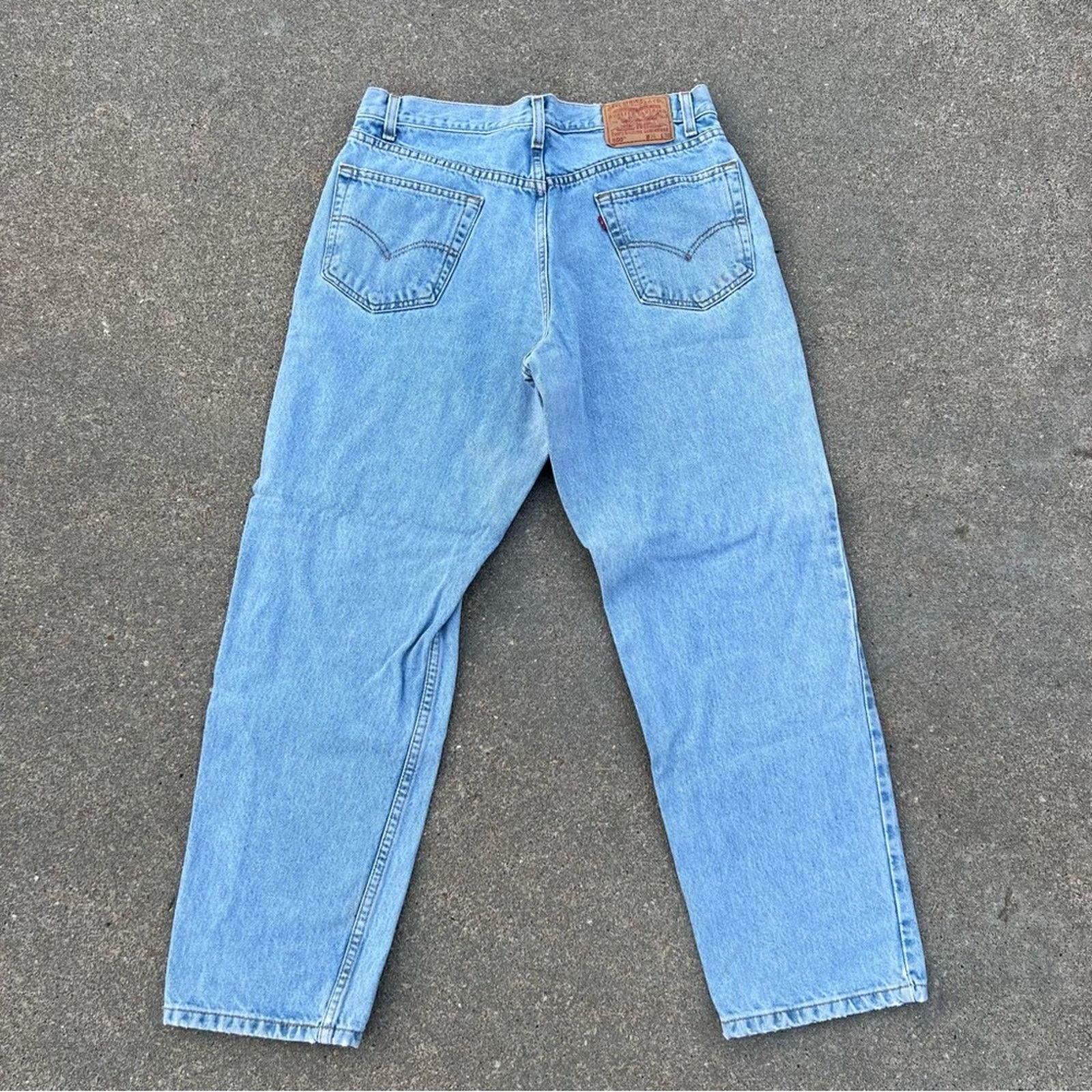 Image of Levis Vintage Levi’S 550 Relaxed Fit Light Wash Dad Jeans 36X30 in Blue, Men's