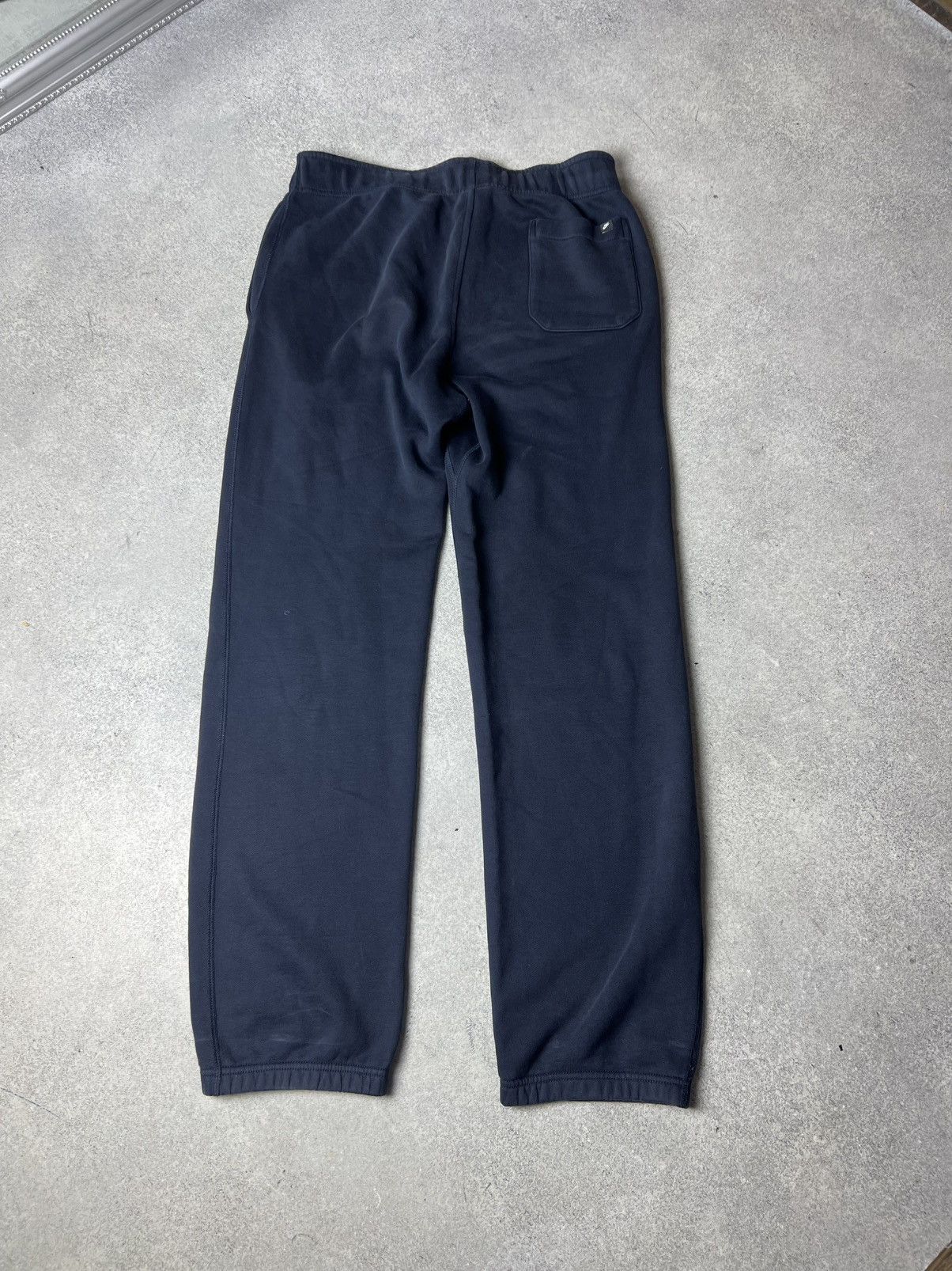 Nike Nike Vintage Sweatpants Mini Logo Swoosh Joggers Y2k Style Size US 32 / EU 48 - 7 Thumbnail
