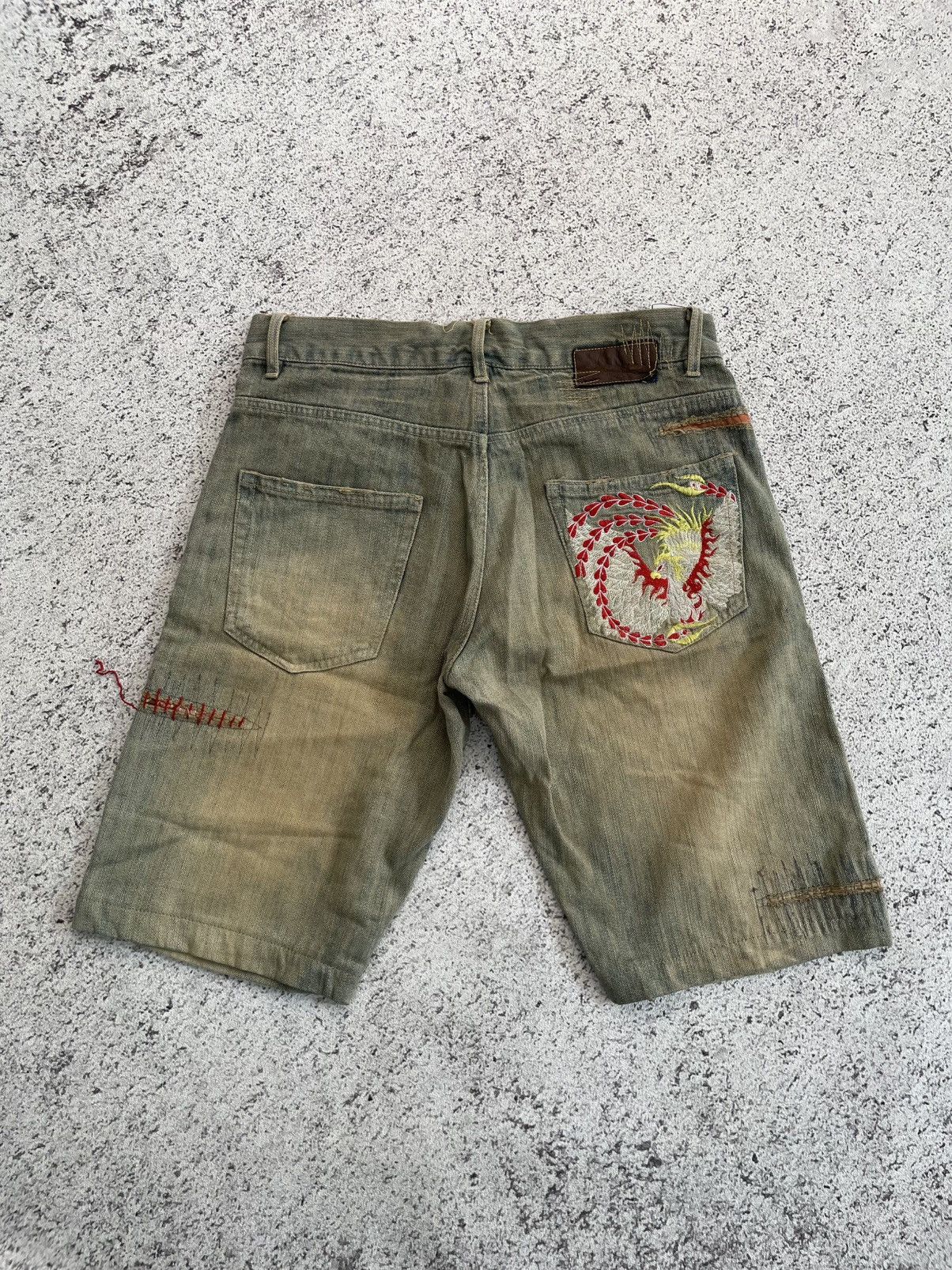 Karakuri Tamashii Karakuri Tamashi Embroidered Dragon Jeans Size US 32 / EU 48 - 1 Thumbnail