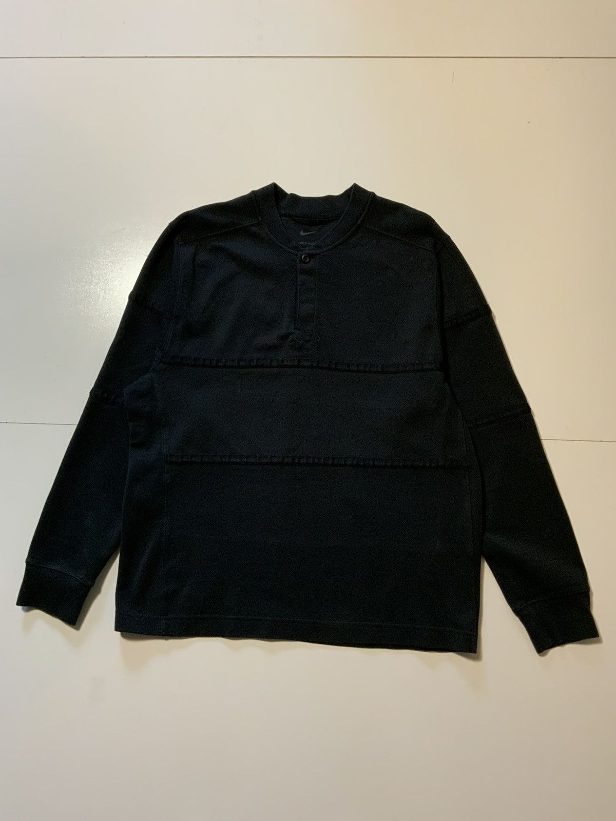 Nike Nike Dri Fit NSW Sportswear Golf Black Henley L/S Polo Shirt Size US M / EU 48-50 / 2 - 4 Thumbnail