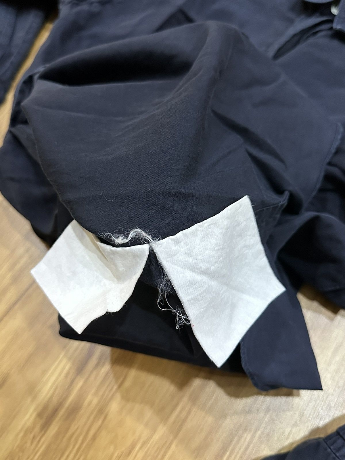 Comme des Garcons AW99 Comme Des Garcons Homme Plus Evergreen Ruffle Shirt Size US S / EU 44-46 / 1 - 13 Thumbnail