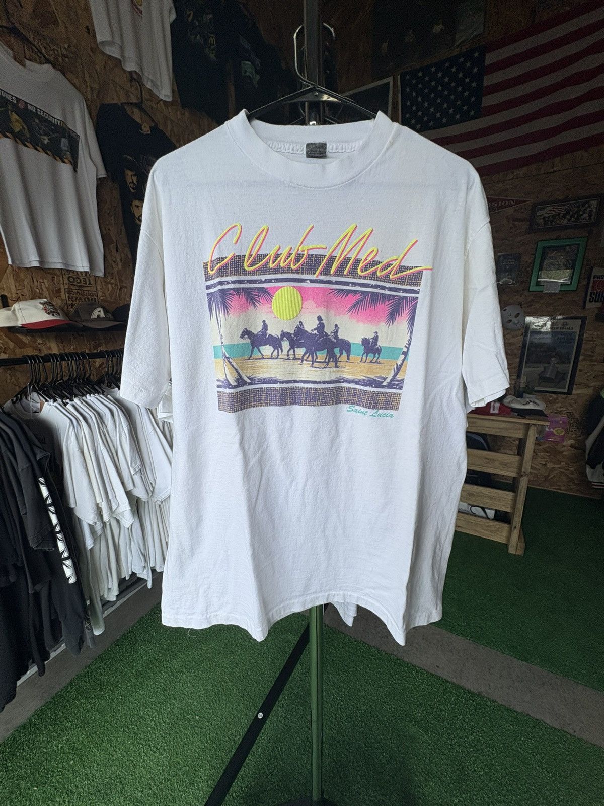 Other 1990's Saint Lucia Horse T-Shirt Size US XL / EU 56 / 4 - 1 Thumbnail