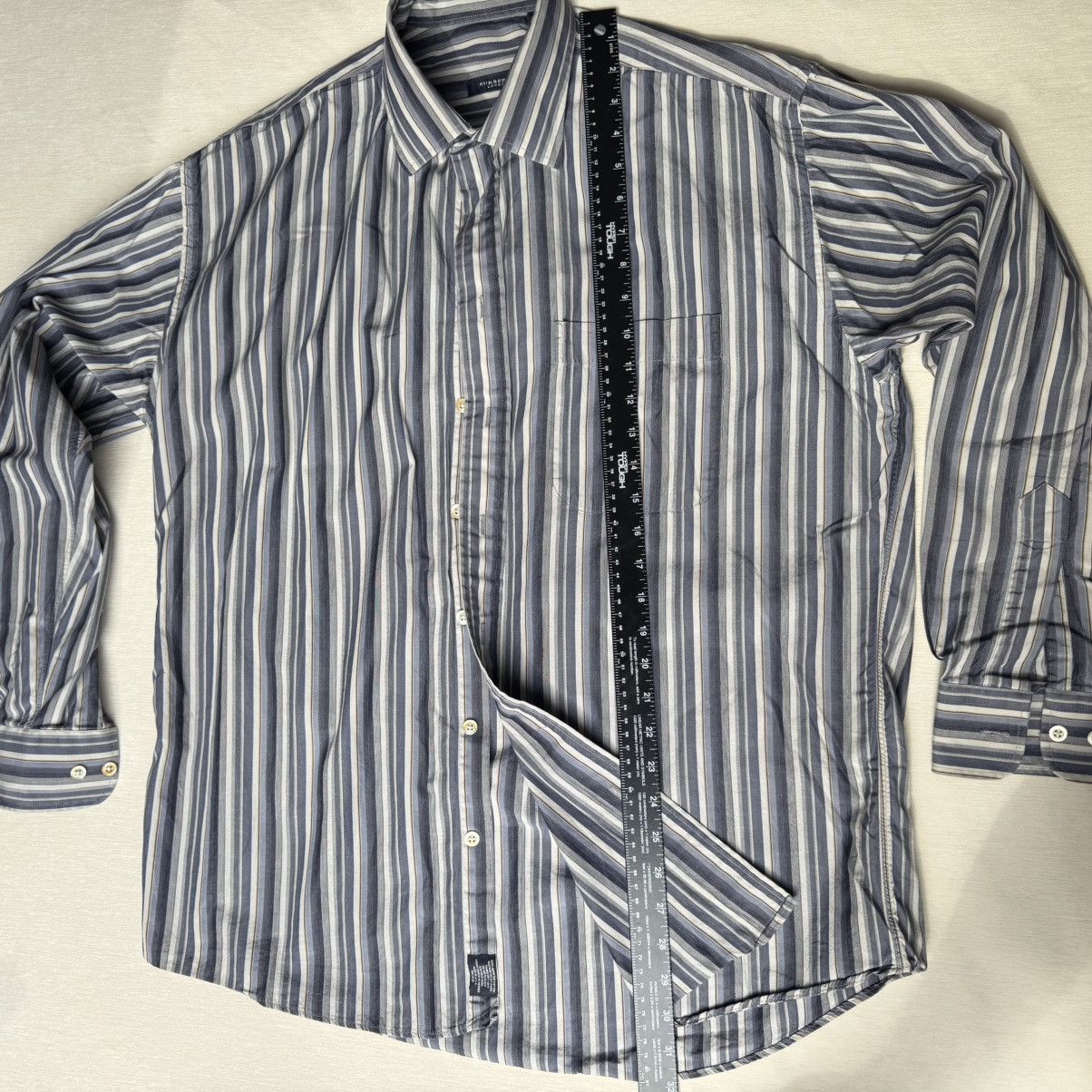 Burberry Burberry London men's striped button down size L Size US L / EU 52-54 / 3 - 7 Thumbnail