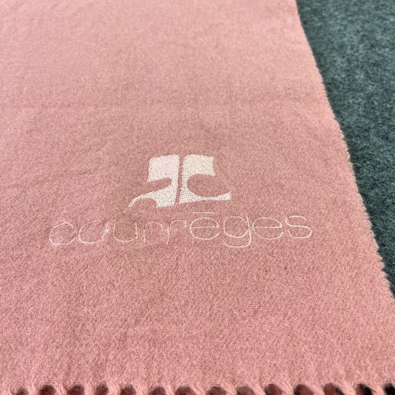 Courreges Vintage Courreges Scarf / Muffler / Neckwear T609 Size ONE SIZE - 5 Thumbnail