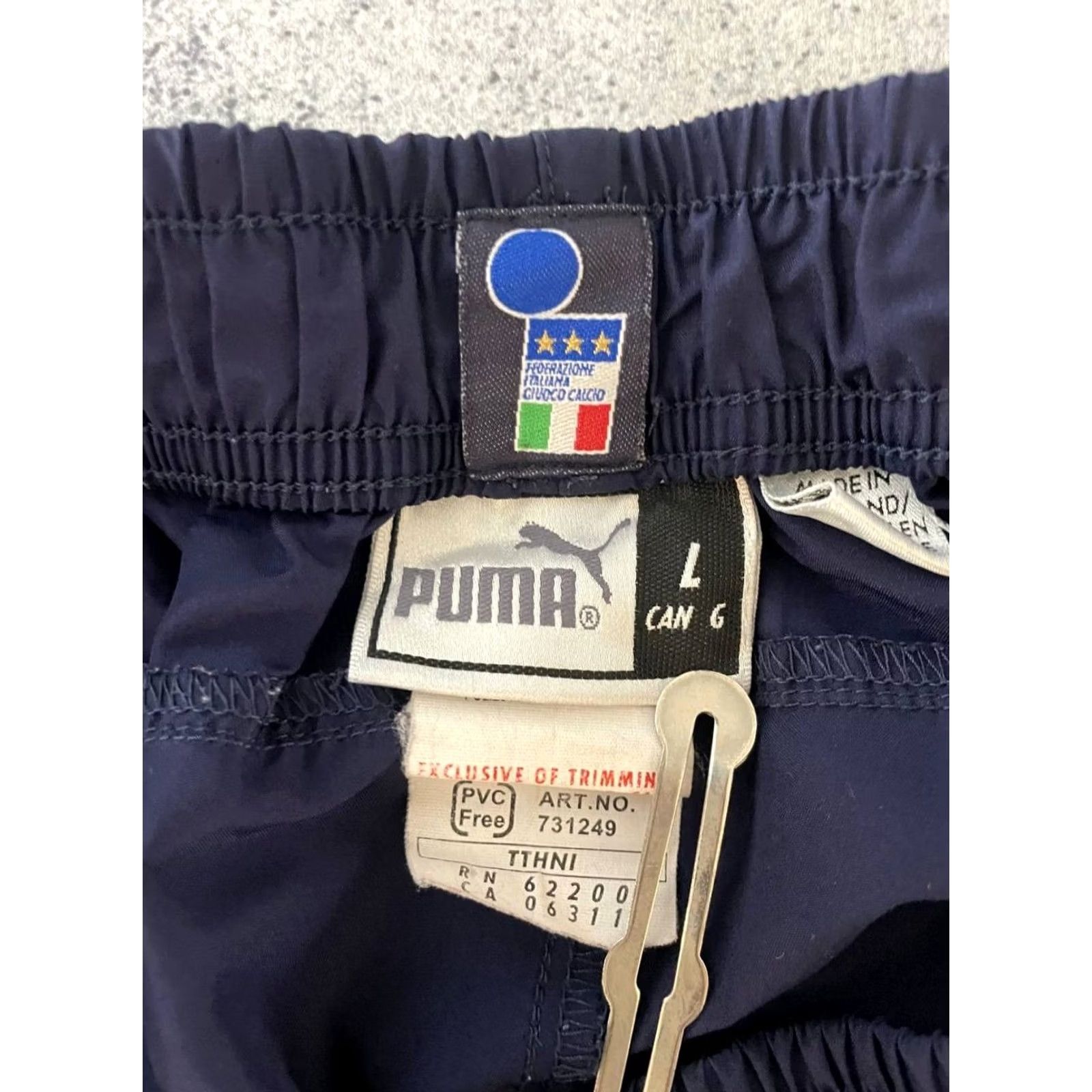 Puma PUMA Mens Italy Training Shorts Blue Polyester Elastic Waist Slash Pocket L Redesign Not Soft? Size US 33 - 3 Thumbnail