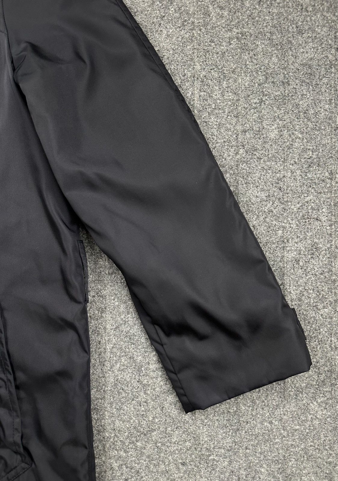 Prada Prada - Mac Zip-Up Nylon Coat - Emblem Logo With Neck Strap Size US M / EU 48-50 / 2 - 14 Thumbnail