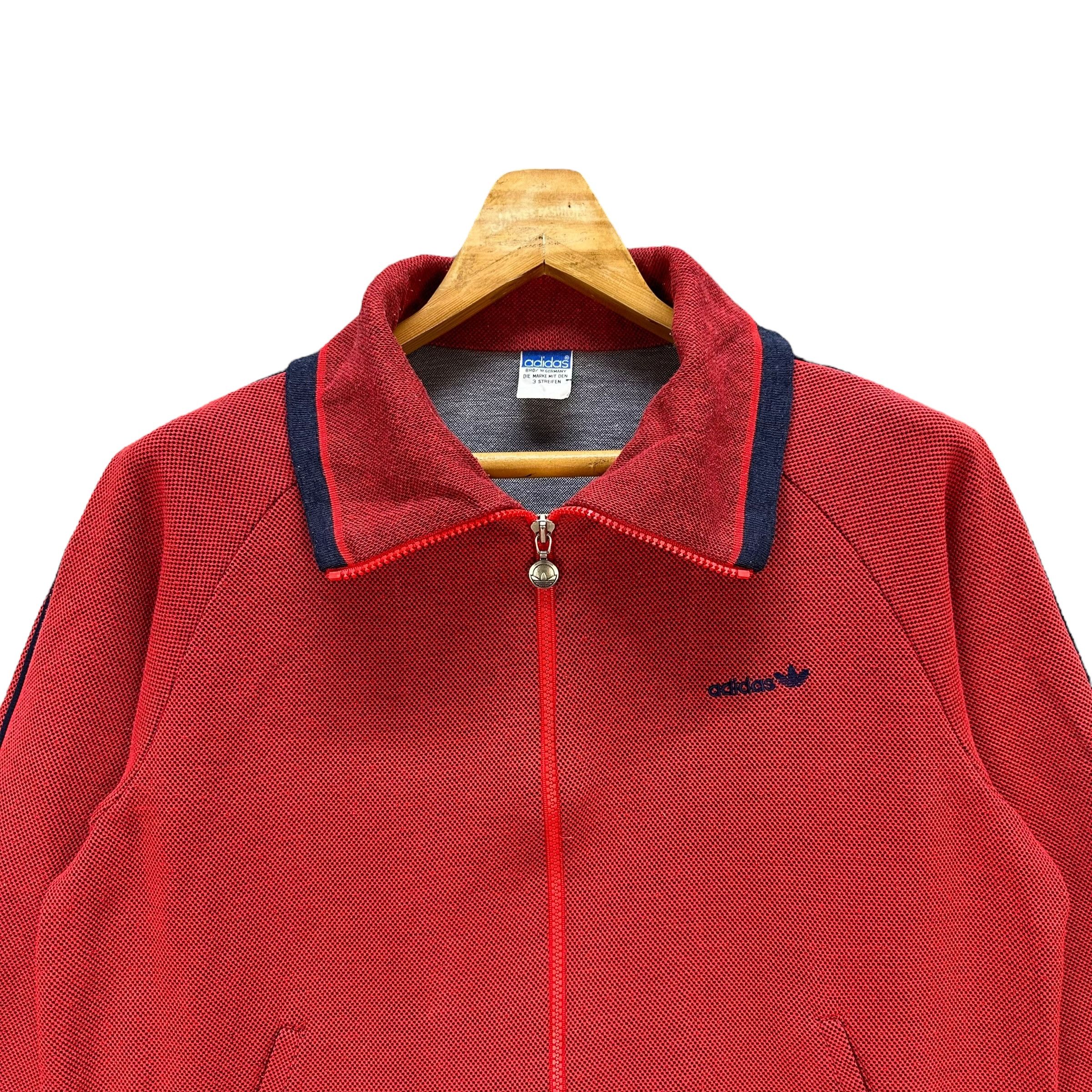 Adidas Vintage Adidas Trefoil Small Logo Track Jacket #A1-0027 Size US M / EU 48-50 / 2 - 2 Thumbnail