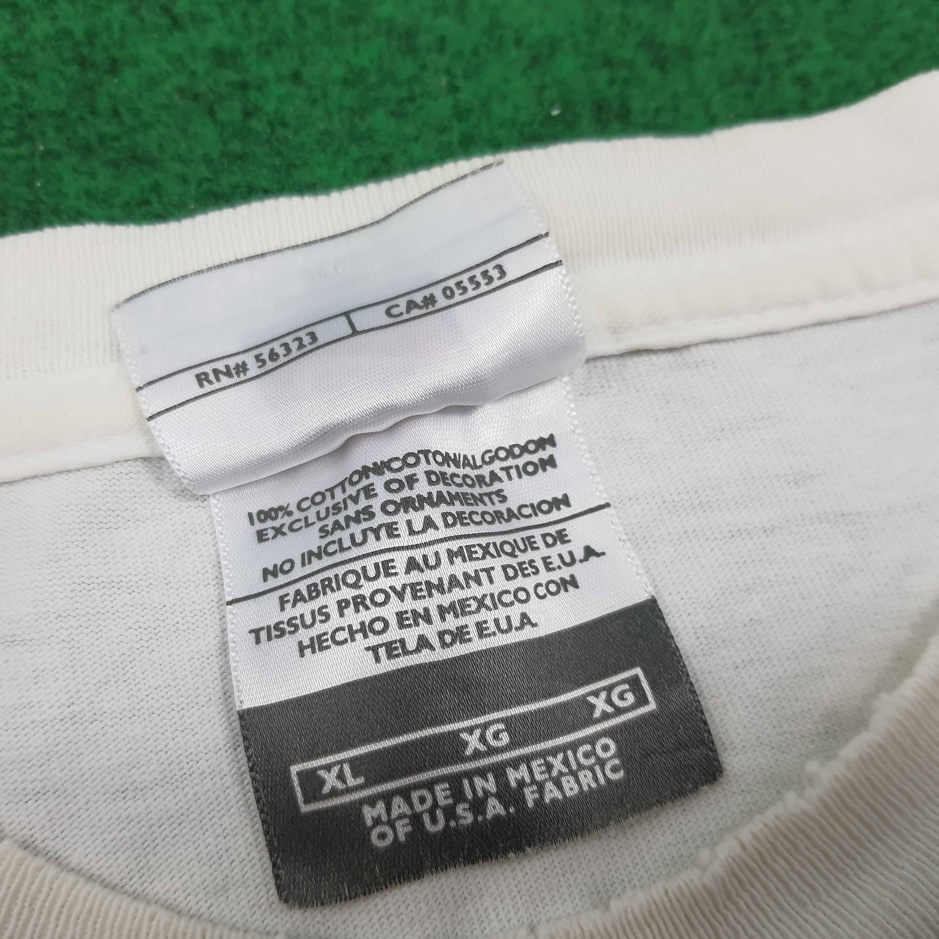 NBA × Nike × Vintage Vintage NIKE Center Pistons 2004 NBA Champions Tshirt Size US XL / EU 56 / 4 - 6 Thumbnail