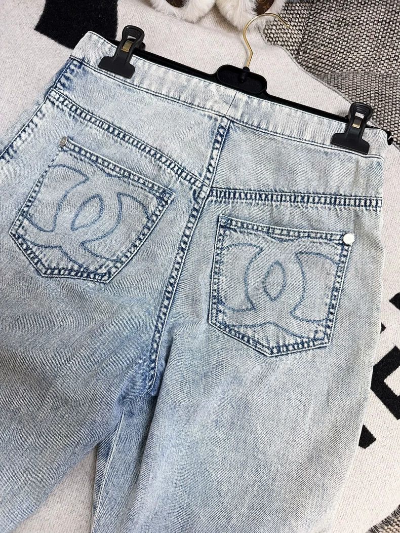 Chanel Chanel 22K show ruffle washed blue jeans Size 25" / US 0 / IT 36 - 6 Thumbnail