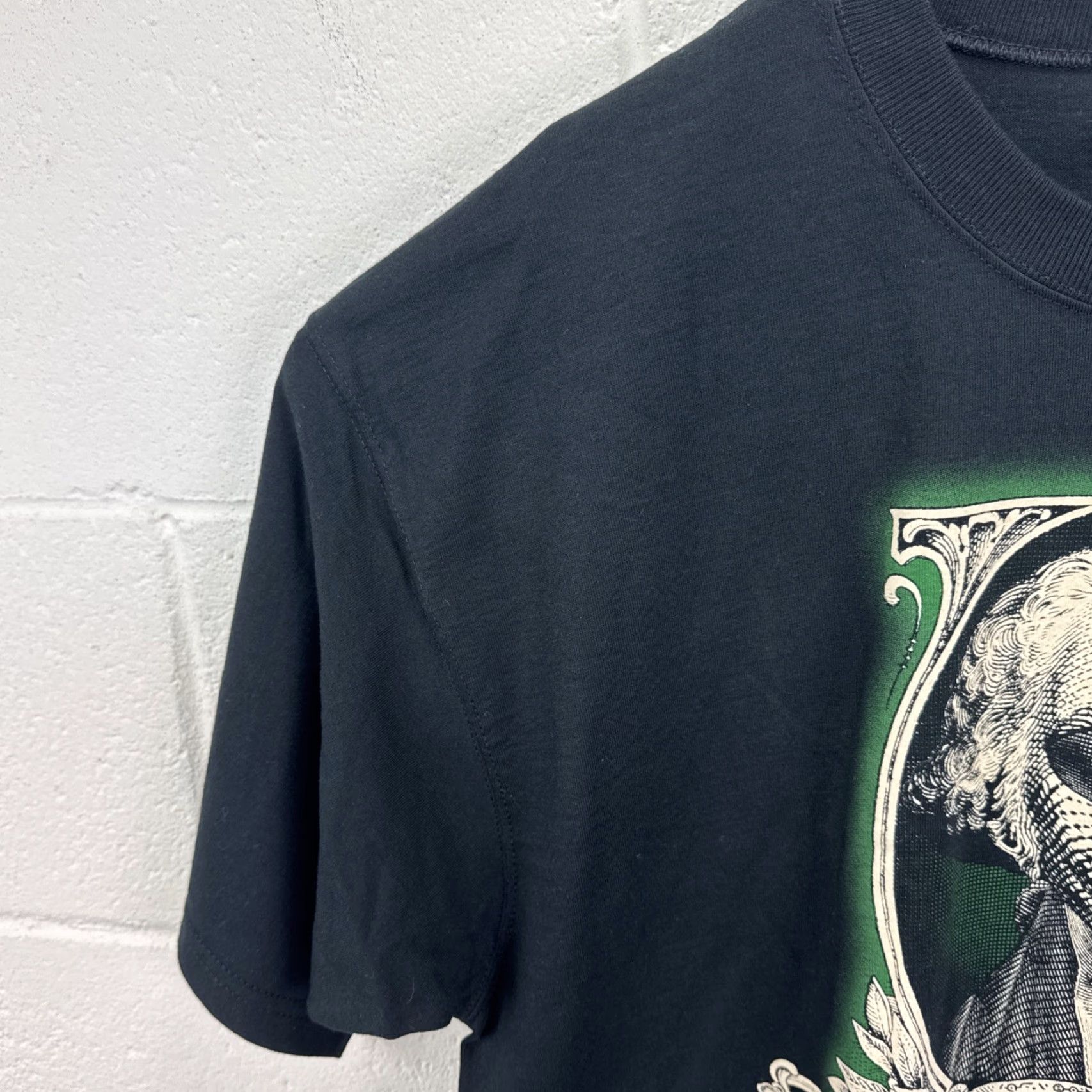 Liquid Blue VINTAGE Liquid Blue Alien New Order T-shirt Mens XL Black Cotton Graphic Print Short Sleeve Bill Clinton Hilary Clinton 90s Size US XL / EU 56 / 4 - 6 Thumbnail