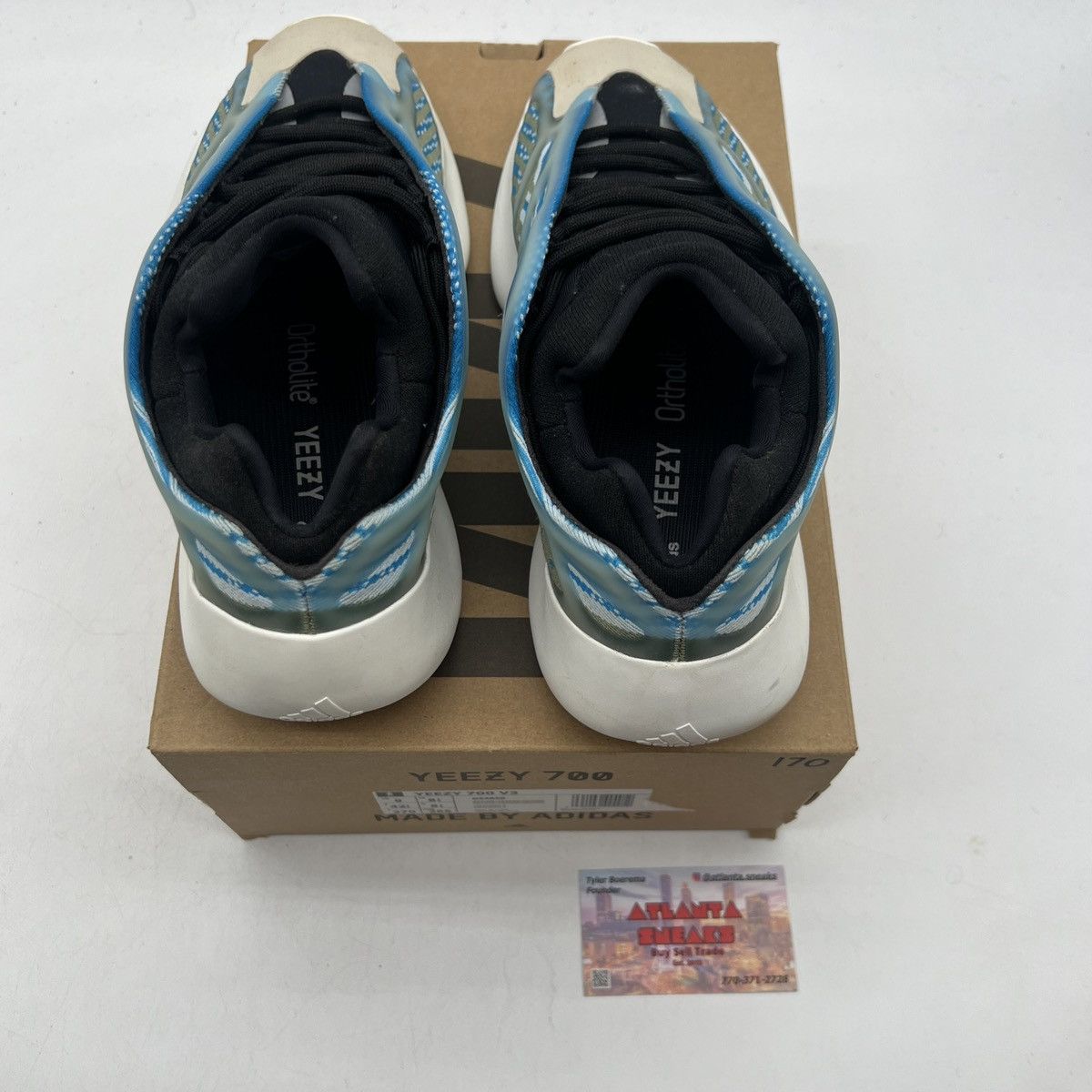 Adidas Yeezy 700 Arzareth Size US 9 / EU 42 - 8 Thumbnail
