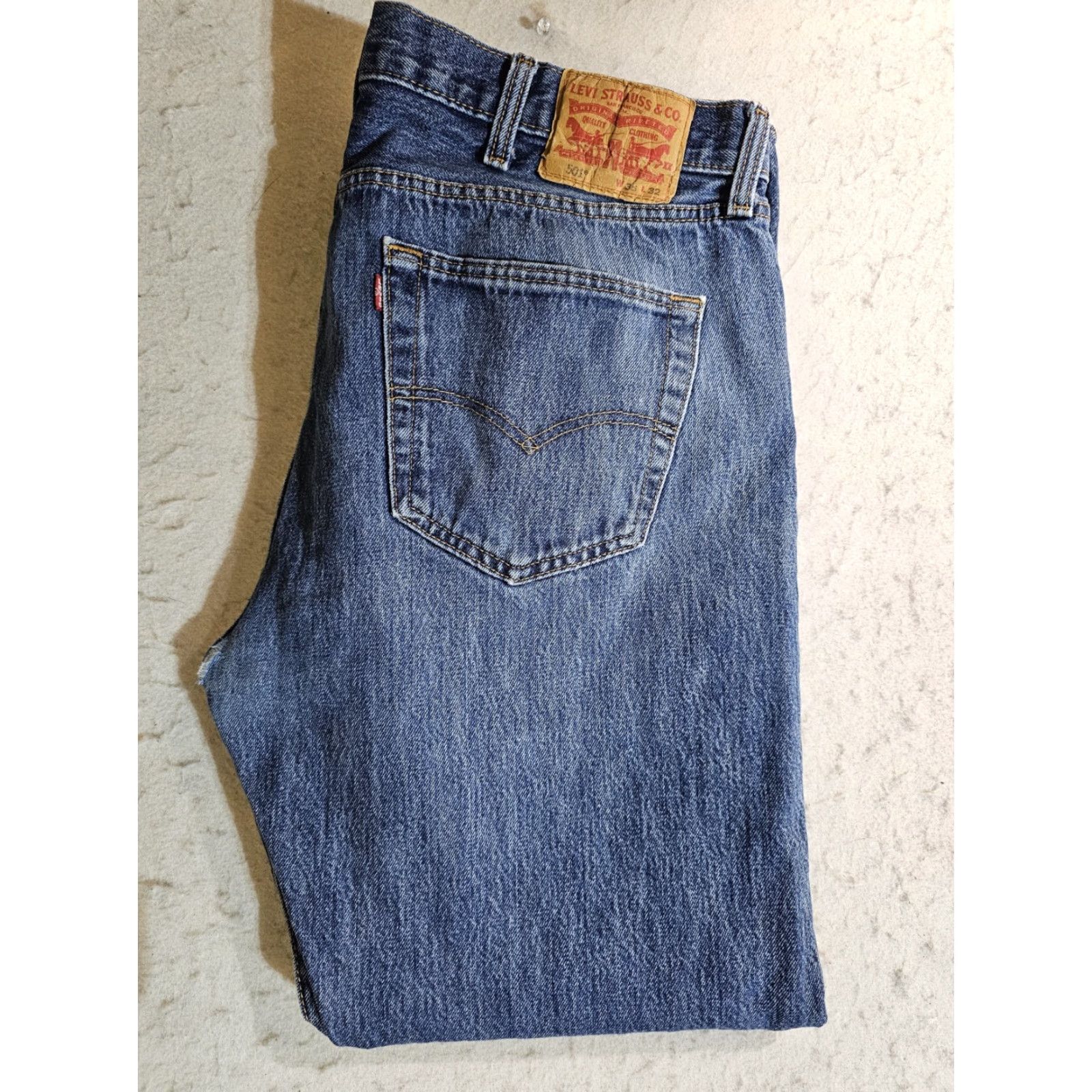Levi's VINTAGE Levi's 501 XX Jeans Regular Men Medium Blue Denim Cotton 38x32 5-Pocket Distressed Y2K USA Model 501 Size US 38 / EU 54 - 2 Thumbnail