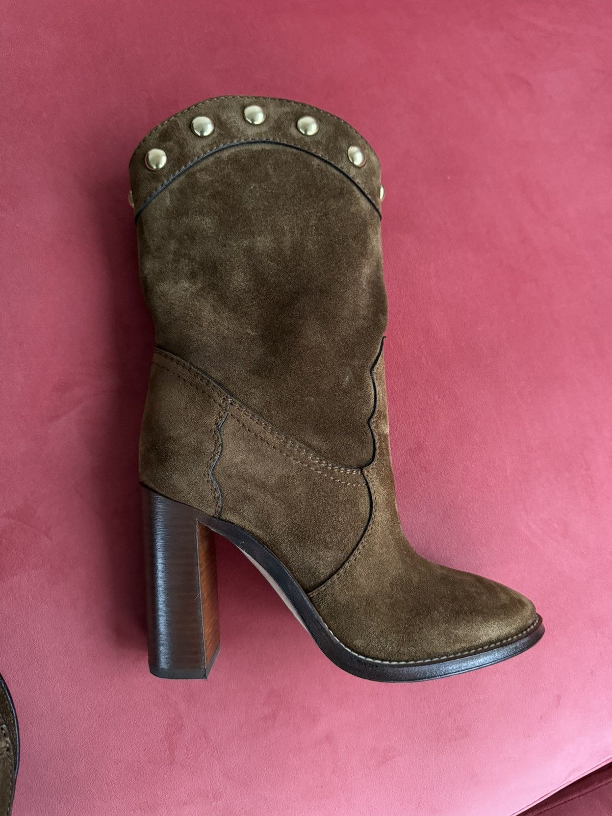 Saint Laurent Paris Saint Laurent Kate brown suede boots, 36 it Size US 6 / IT 36 - 8 Thumbnail