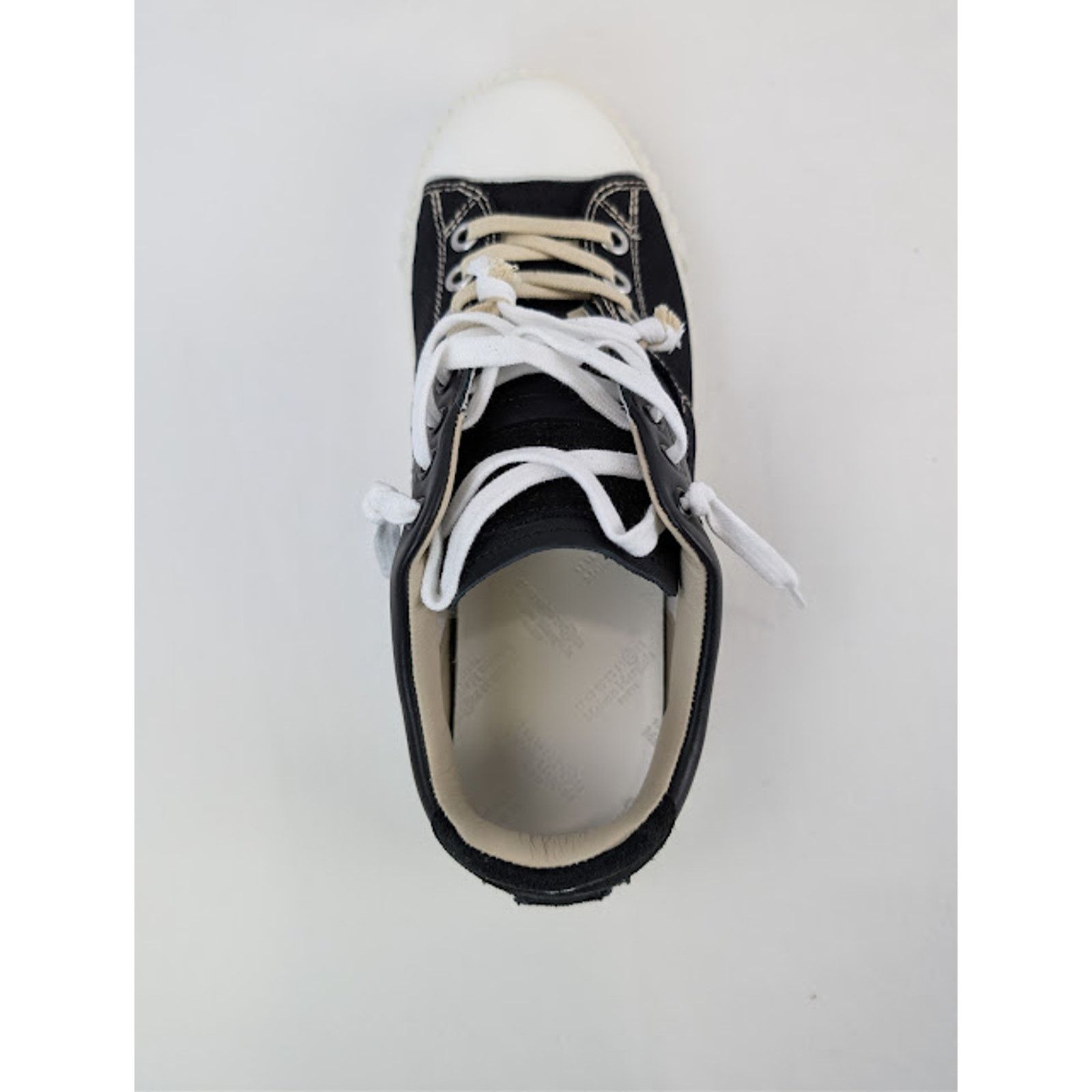 Maison Margiela o1rshd1 Evolution Low Sneakers in Black / White Size US 13 / EU 46 - 17 Thumbnail