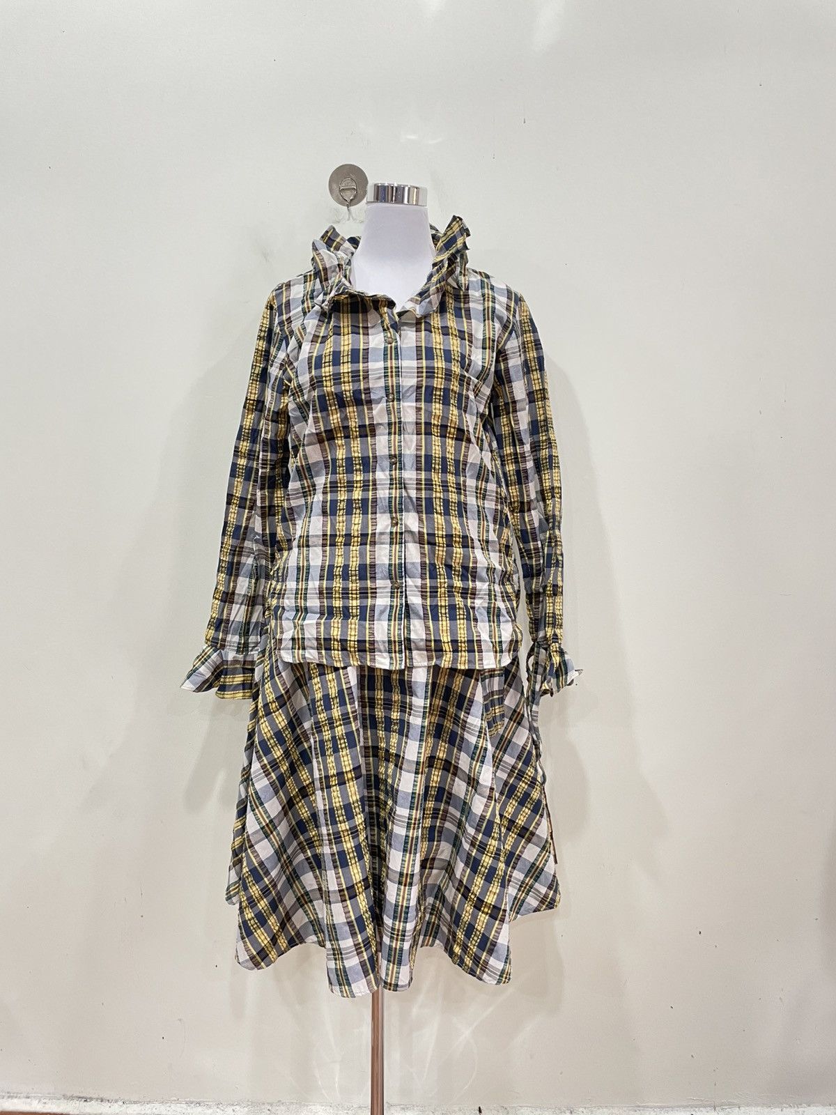 JW Anderson × Uniqlo JW Anderson X Uniqlo Shirt Size L / US 10 / IT 46 - 9 Thumbnail