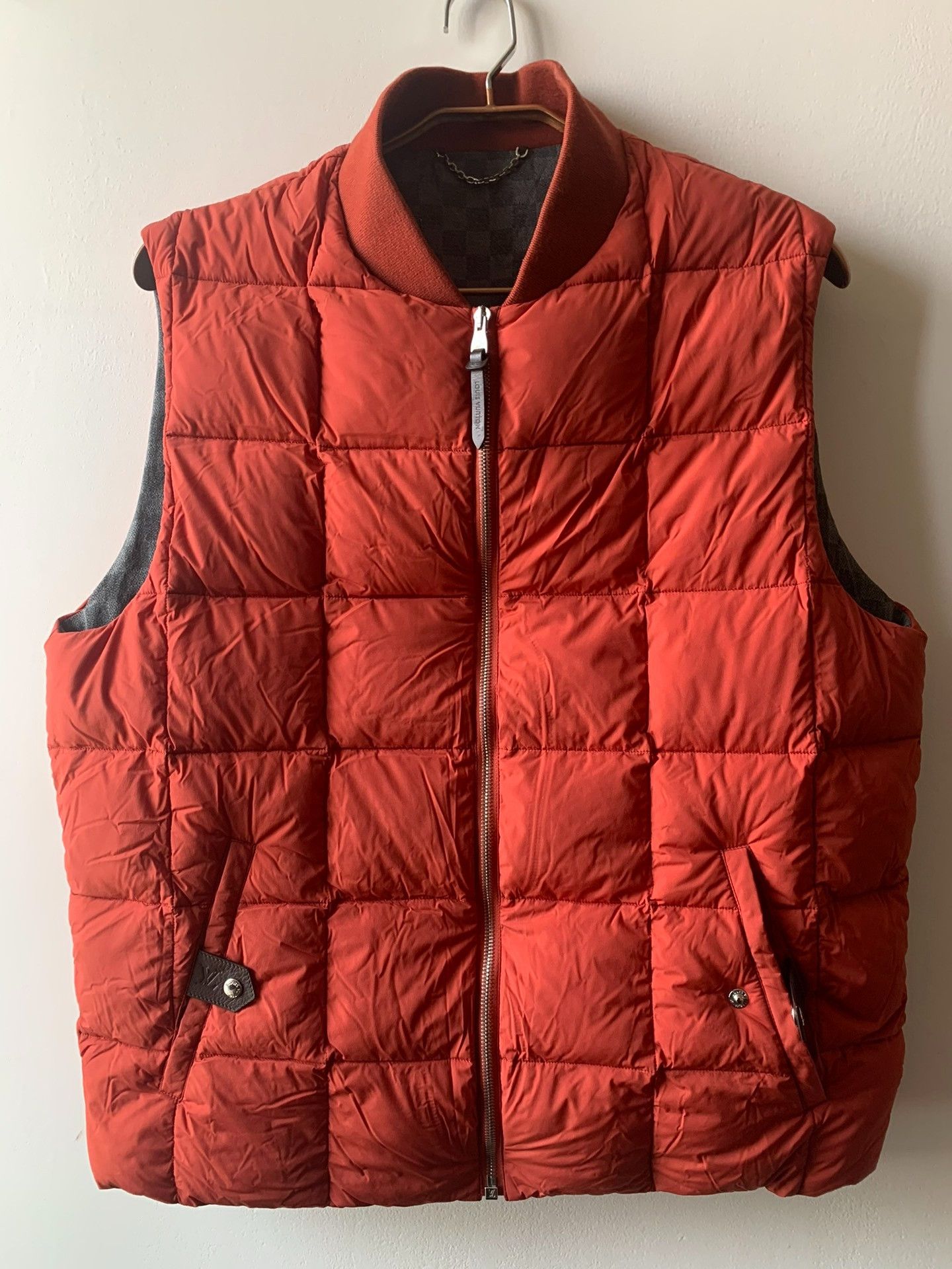 Louis Vuitton orange down vest by louis vuitton Size US L / EU 52-54 / 3 - 1 Thumbnail