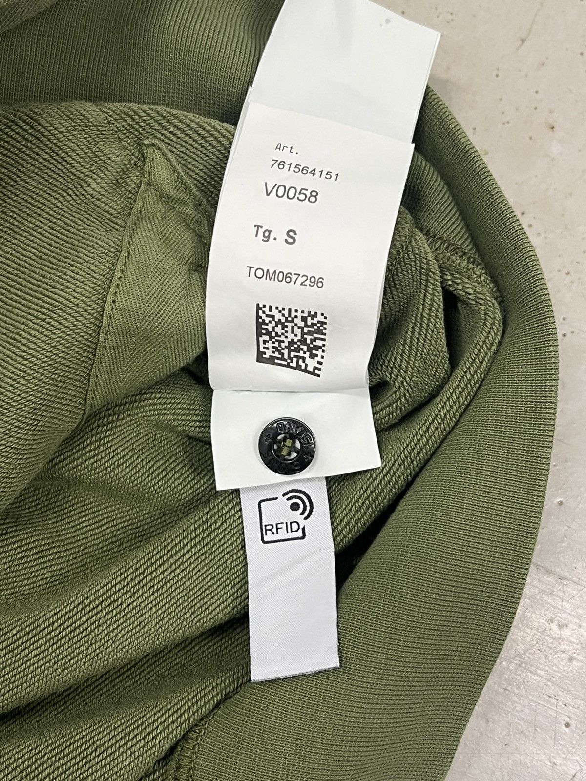 Stone Island Stone Island Hoodie Size US S / EU 44-46 / 1 - 5 Thumbnail