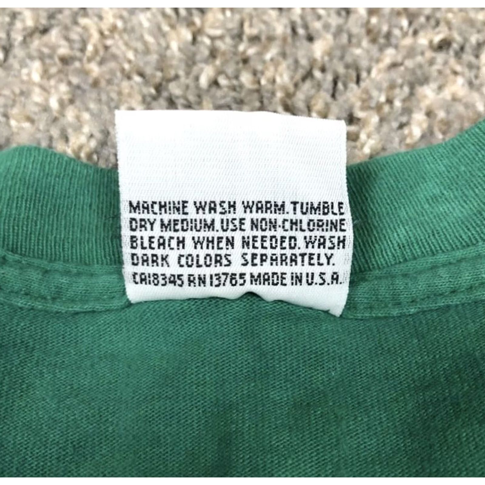 Vintage VINTAGE Trend Basics 2XL T-Shirt Green 90s 2XL Short Sleeve Crew Neck Pockets Made In USA Mens Size US XXL / EU 58 / 5 - 8 Thumbnail