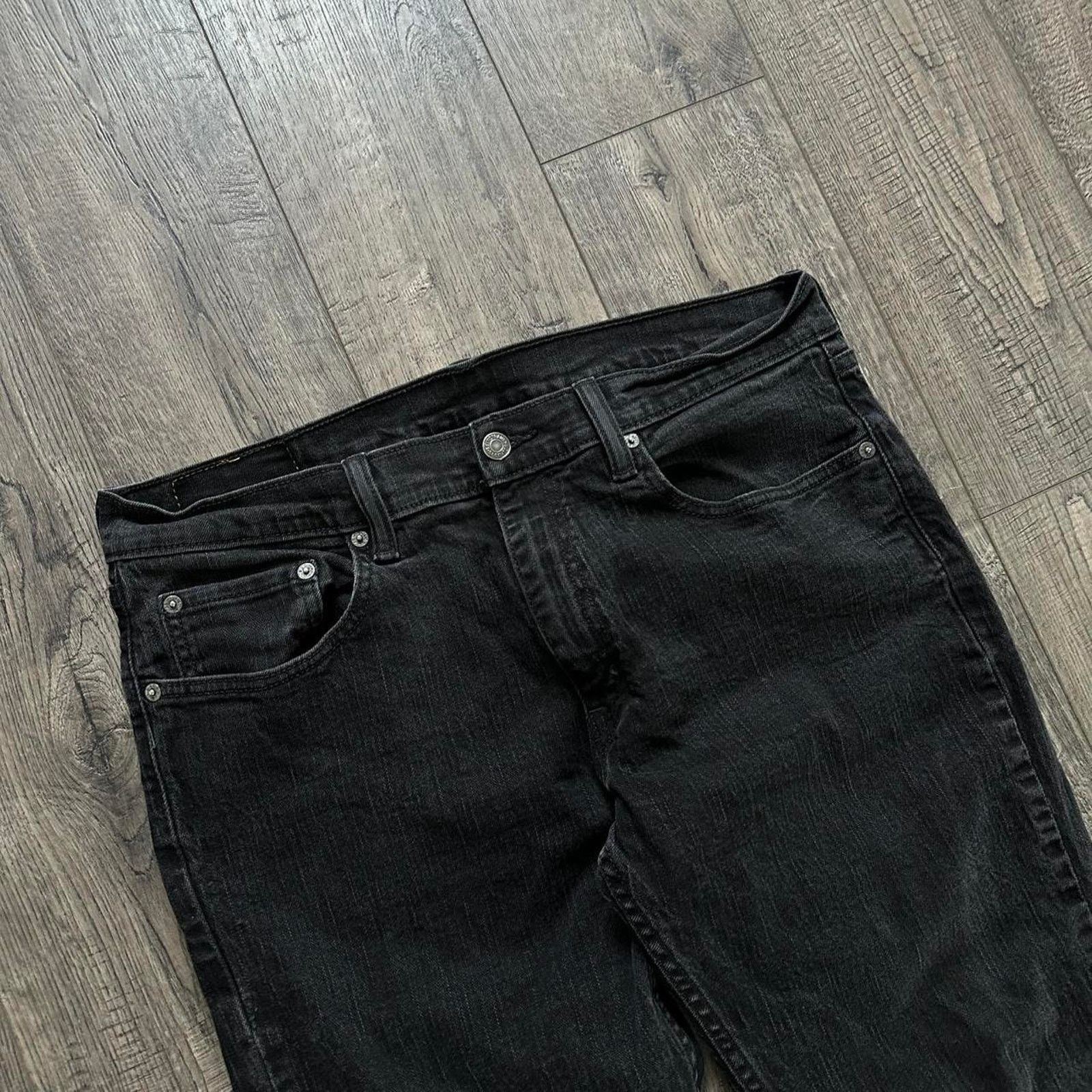 Levi's × Vintage Vintage Black Levis 559 Dark Denim Straight Fit Jeans Pants Size US 36 / EU 52 - 5 Thumbnail