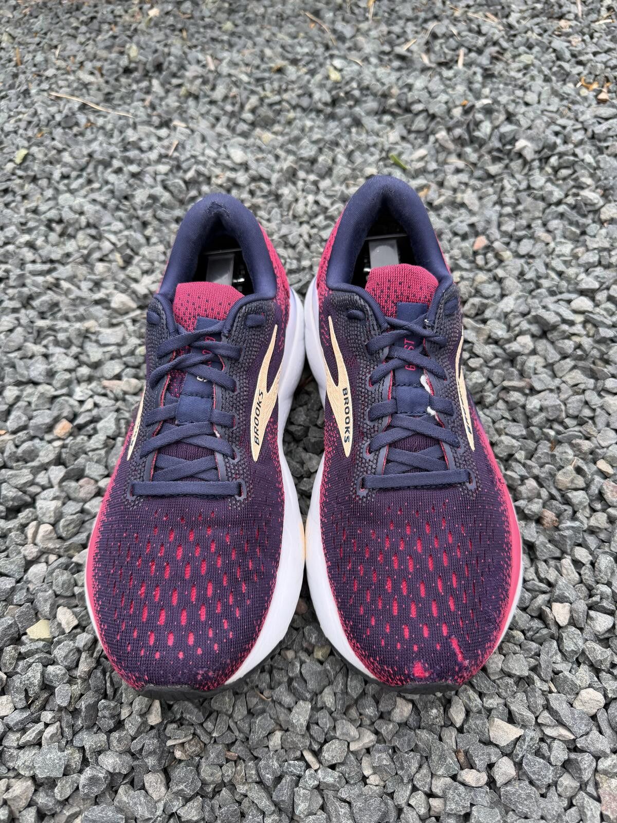 Brooks Brooks Ghost 16 Peacoat/Raspberry/Apricot Size 7W 5.5M Size US 9 / EU 42 - 2 Thumbnail