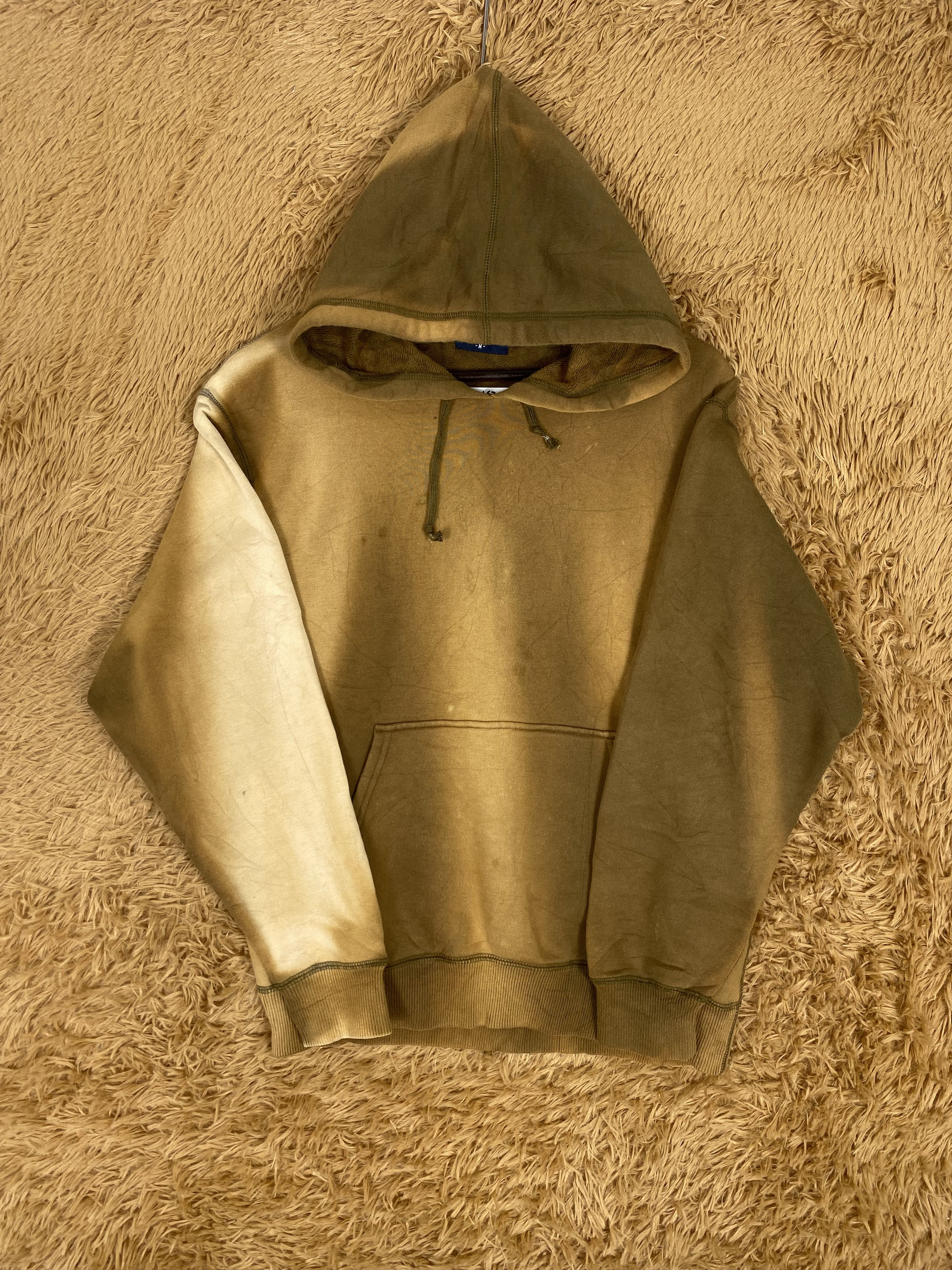 Uniqlo Vintage Uniqlo Shadow Sun Faded Hoodies Size US M / EU 48-50 / 2 - 3 Thumbnail