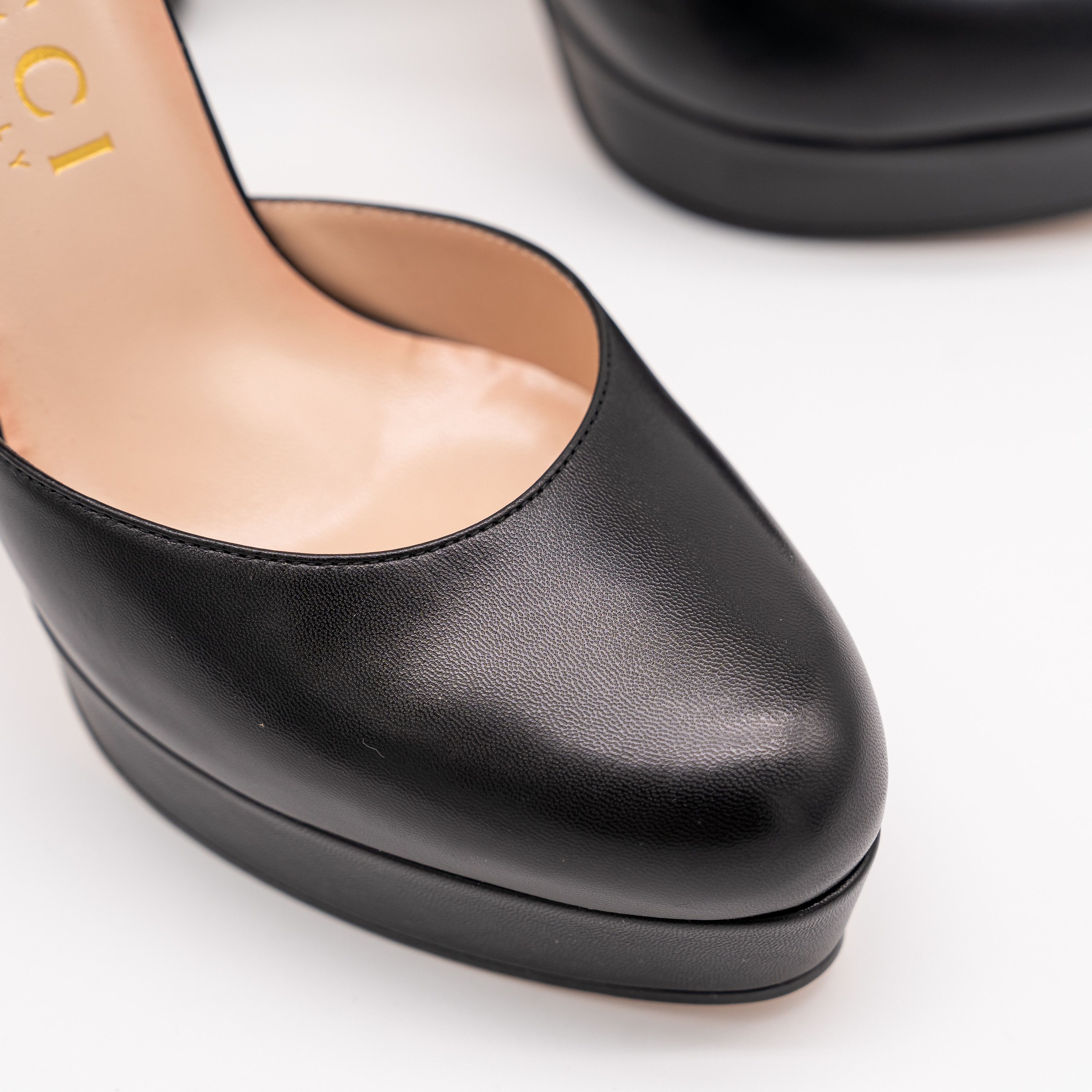 Gucci 40.5G 10.5 US Gucci Platform Pumps Black Leather Strap Size US 10.5 / IT 40.5 - 7 Thumbnail