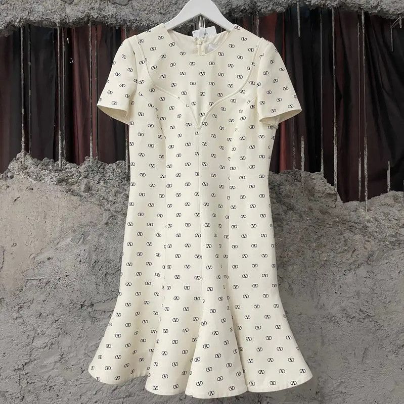 Valentino Valentino Summer Short Sleeve Dress in Off-White 0089 Size ONE SIZE - 1 Thumbnail