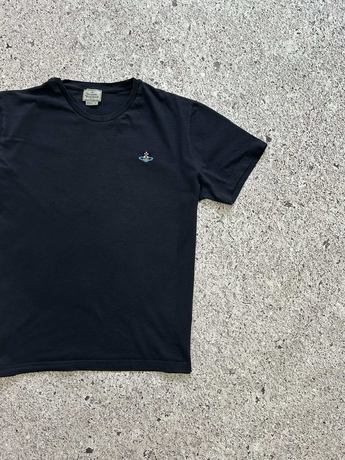 Vivienne Westwood 🔥LASTDROP🔥 Vivienne Westwood Classic Orb Logo T-shirt Hype Size US L / EU 52-54 / 3 - 4 Thumbnail
