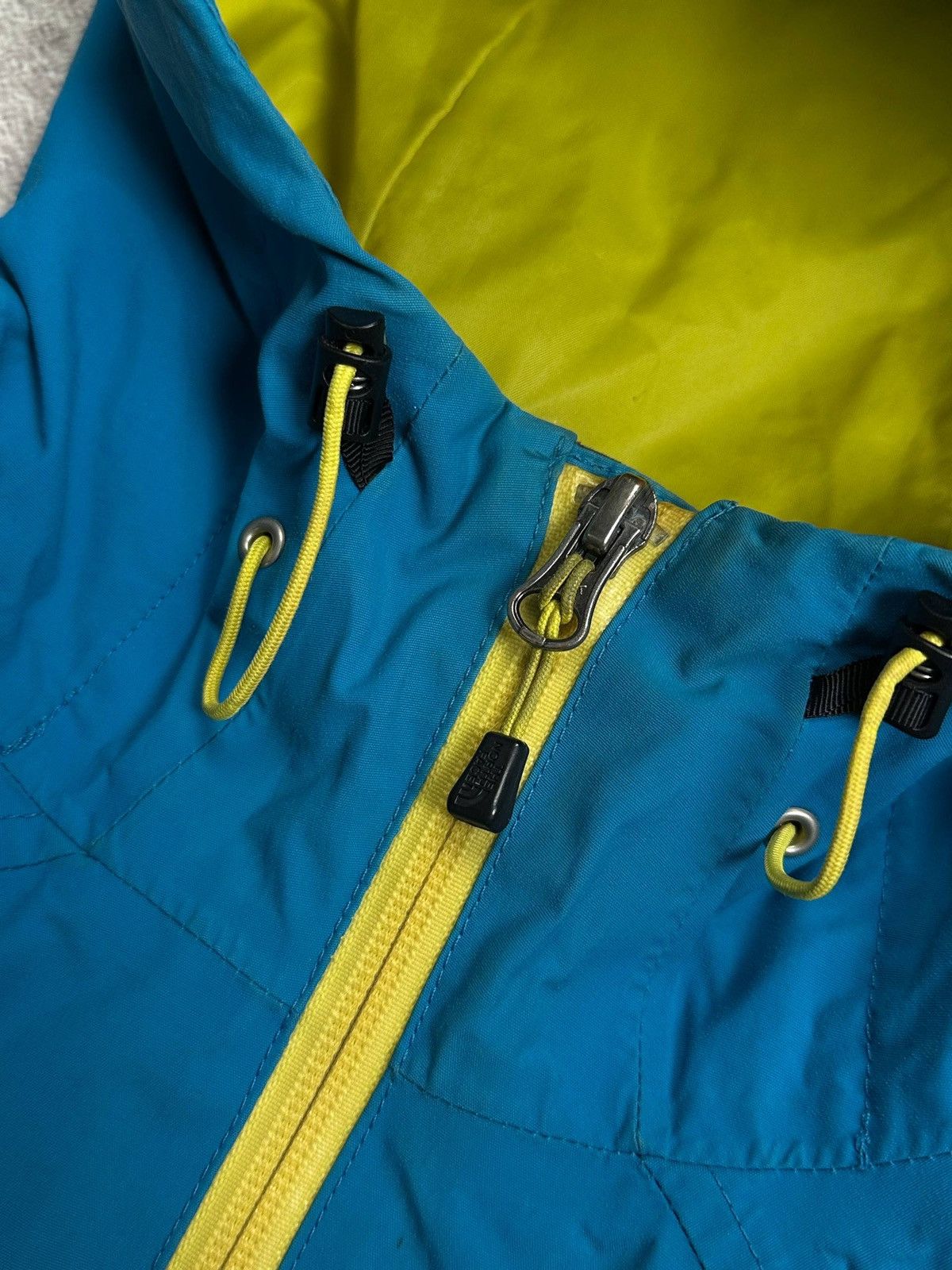 The North Face Vintage The North Face Hyvent Womans Jacket L Size L / US 10 / IT 46 - 7 Thumbnail