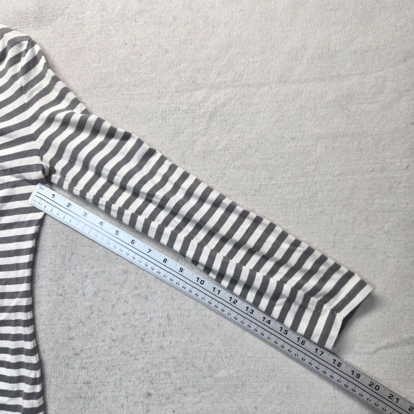 Michael Kors Michael Kors Women's Blouse Shirt 3/4 Sleeve Gray White Stripes Zip Neck All Seasons M Size M / US 6-8 / IT 42-44 - 5 Thumbnail