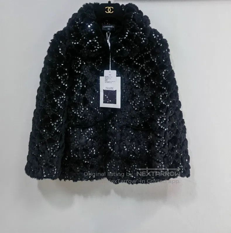 Chanel 25n Ski Series Flashed Plush Jacket