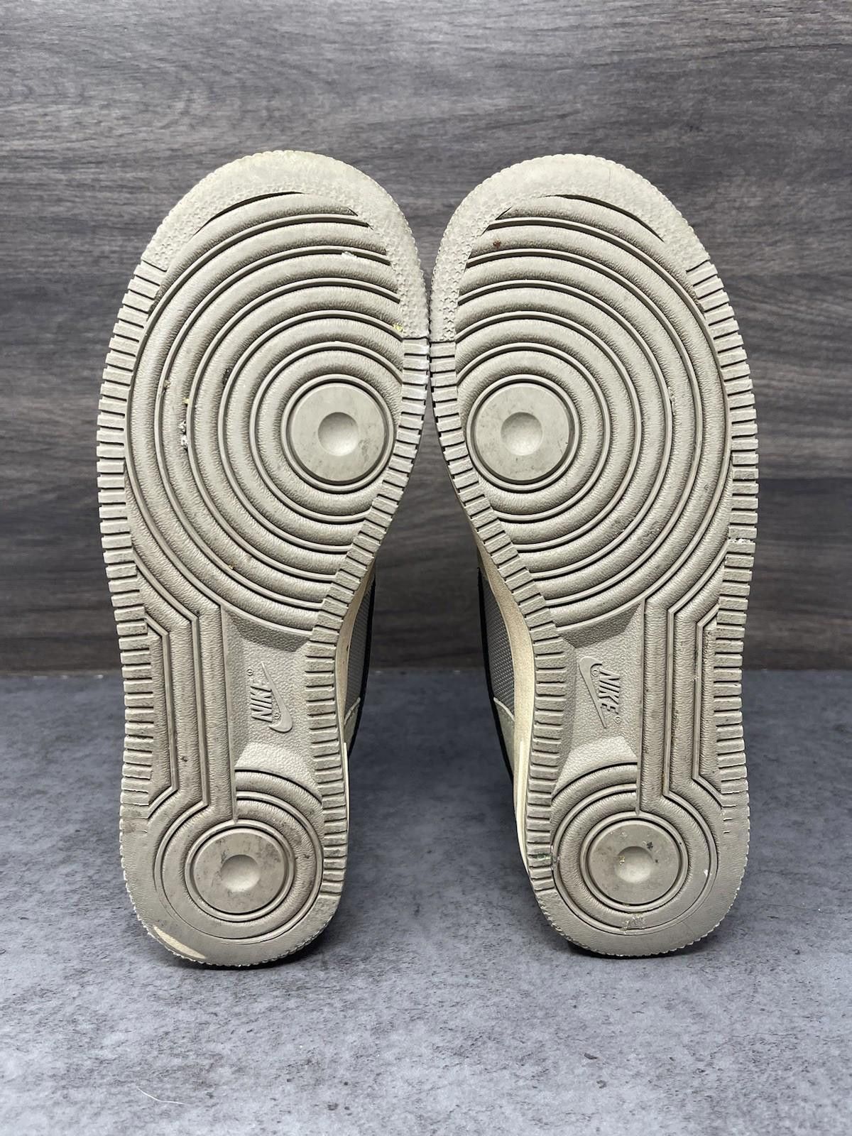 Nike Nike Air Force 1 Gore Tex Shoes Size 5.5 Mens Kids Olive Size US 5.5 / EU 38 - 8 Thumbnail