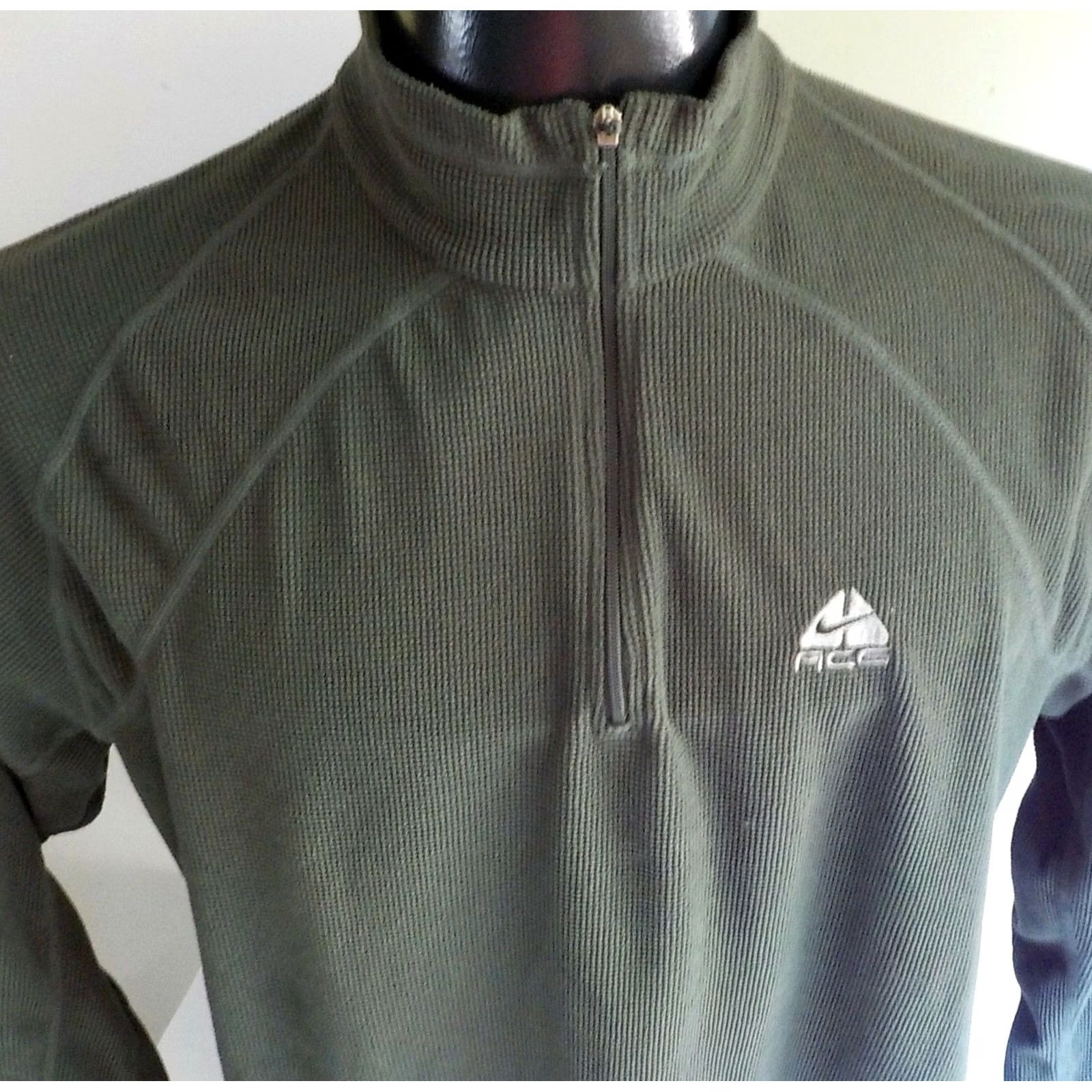 Nike ACG NIKE ACG Shirt Long Sleeve Thermal 1/4 Zip Olive Green Women Medium Athletic Casual Sports Size M / US 6-8 / IT 42-44 - 2 Thumbnail