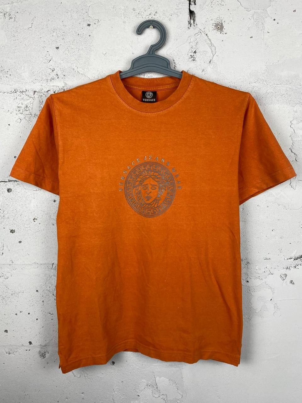 Versace × Versace Jeans Couture × Vintage Vintage 90’s Versace Jeans Couture T-Shirt Y2k Size US M / EU 48-50 / 2 - 2 Thumbnail