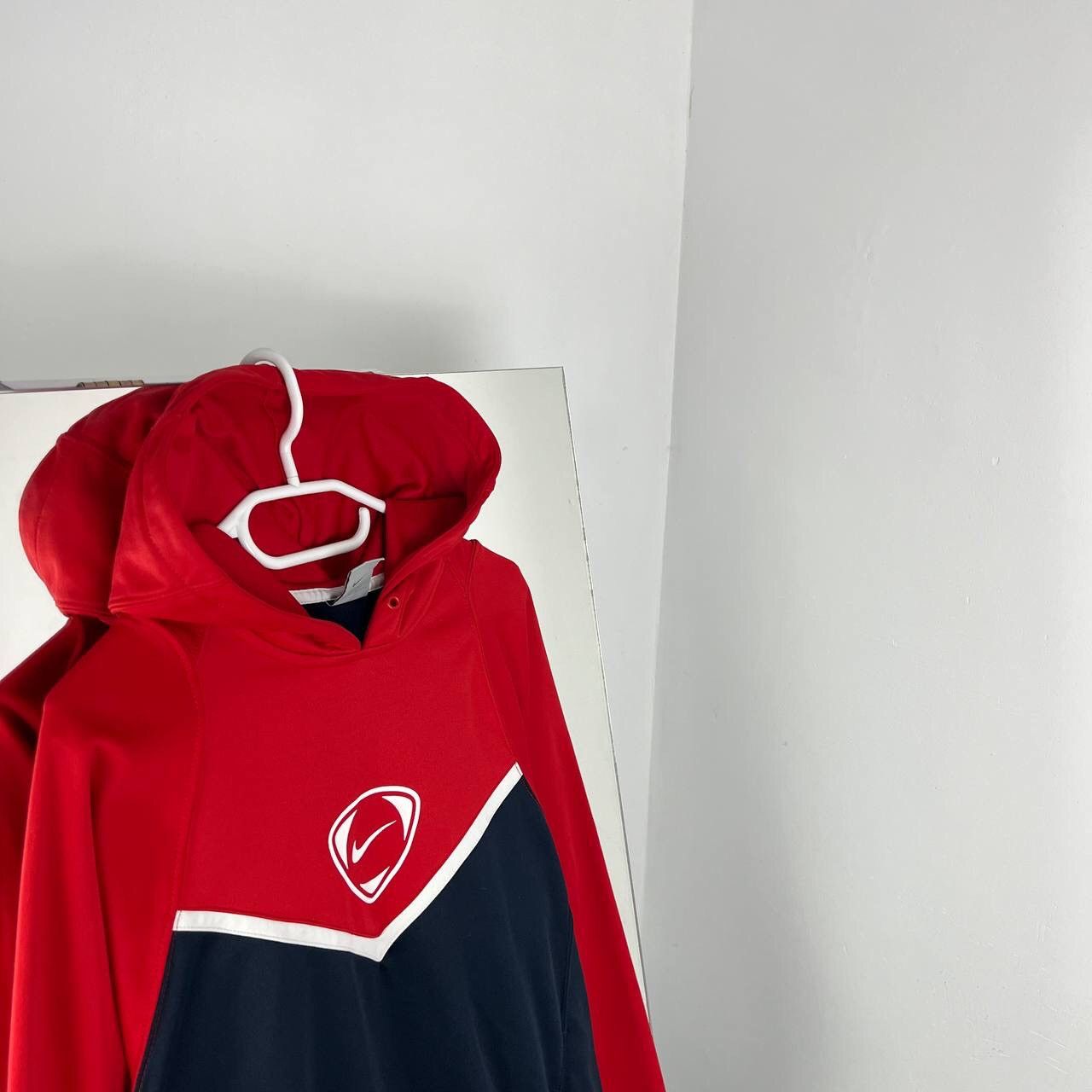 Nike Y2K Nike Hoodie Center Big Swoosh Baggy Fit Size US S / EU 44-46 / 1 - 2 Thumbnail