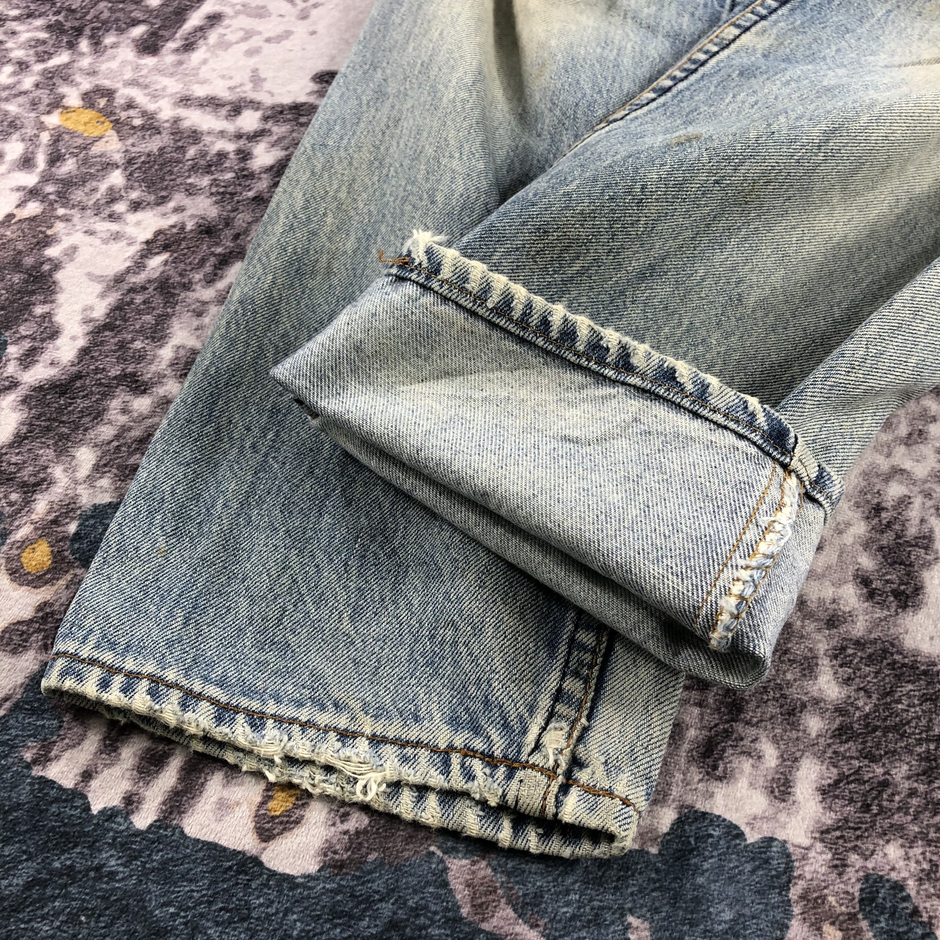 Levi's × Vintage Vintage Light Wash Levis Jeans-JM2330 Size US 31 - 7 Thumbnail