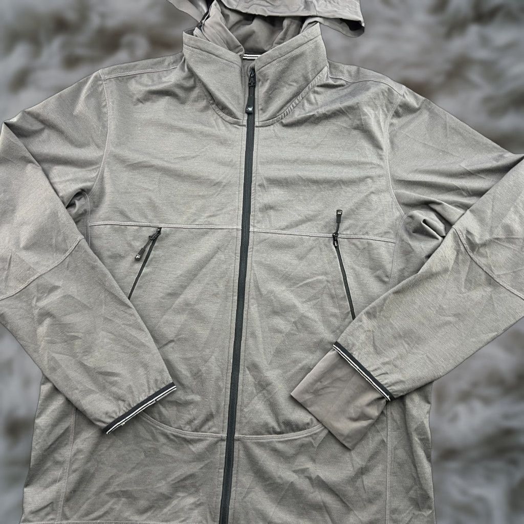 Vintage **Super.Natural SN Merino Wool Blend Large Gray Hooded Mens Jacket** User: Super.Natural SN Merino Wool Blend Large Gray Hooded Mens Jacket Size US L / EU 52-54 / 3 - 1 Thumbnail