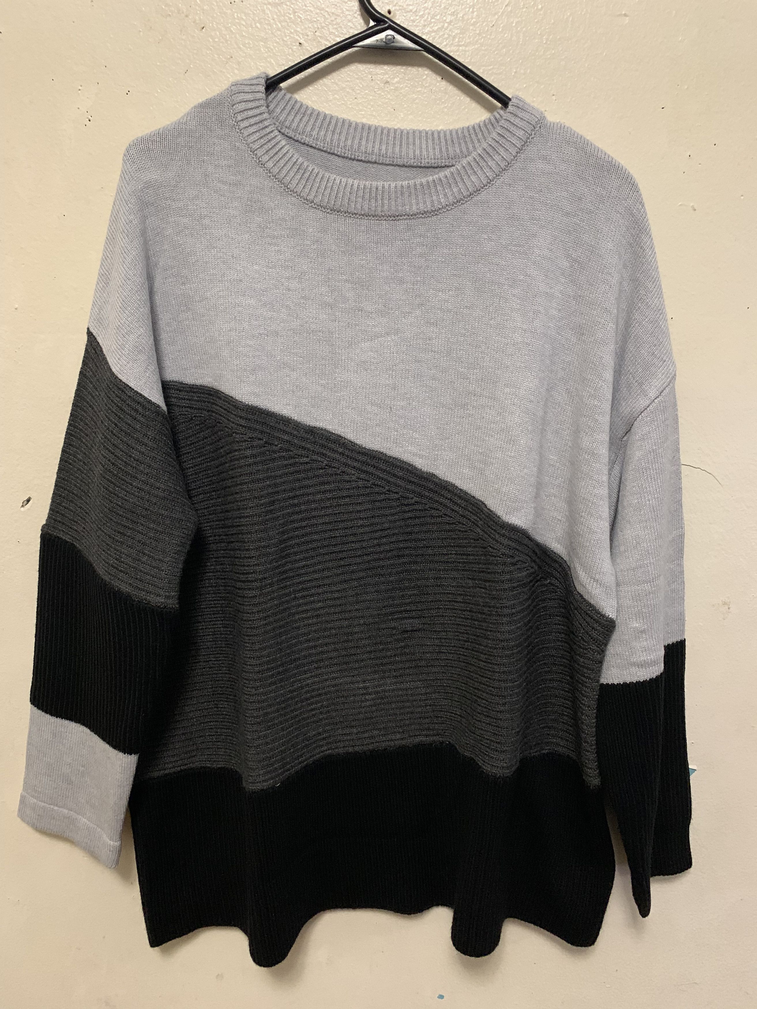 Other SAMPLE Tri-Color Knit Sweater ⊛ GRY/DRKGRAY/BLK ⊛ Brand New Size US L / EU 52-54 / 3 - 6 Thumbnail