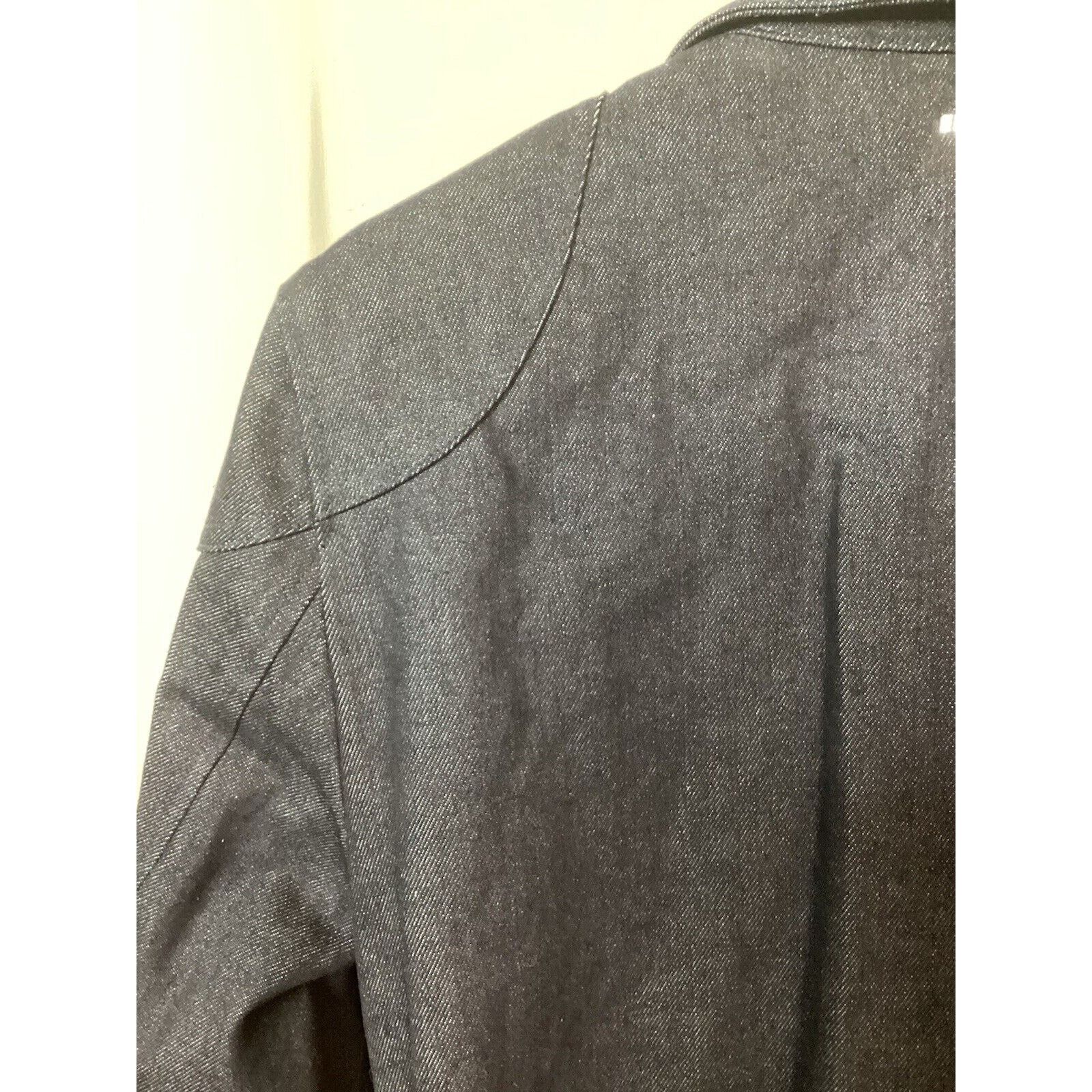 Michael Kors NWT Michael Kors Men’s Classic Fit Belted Denim Jacket Med Size US M / EU 48-50 / 2 - 16 Thumbnail