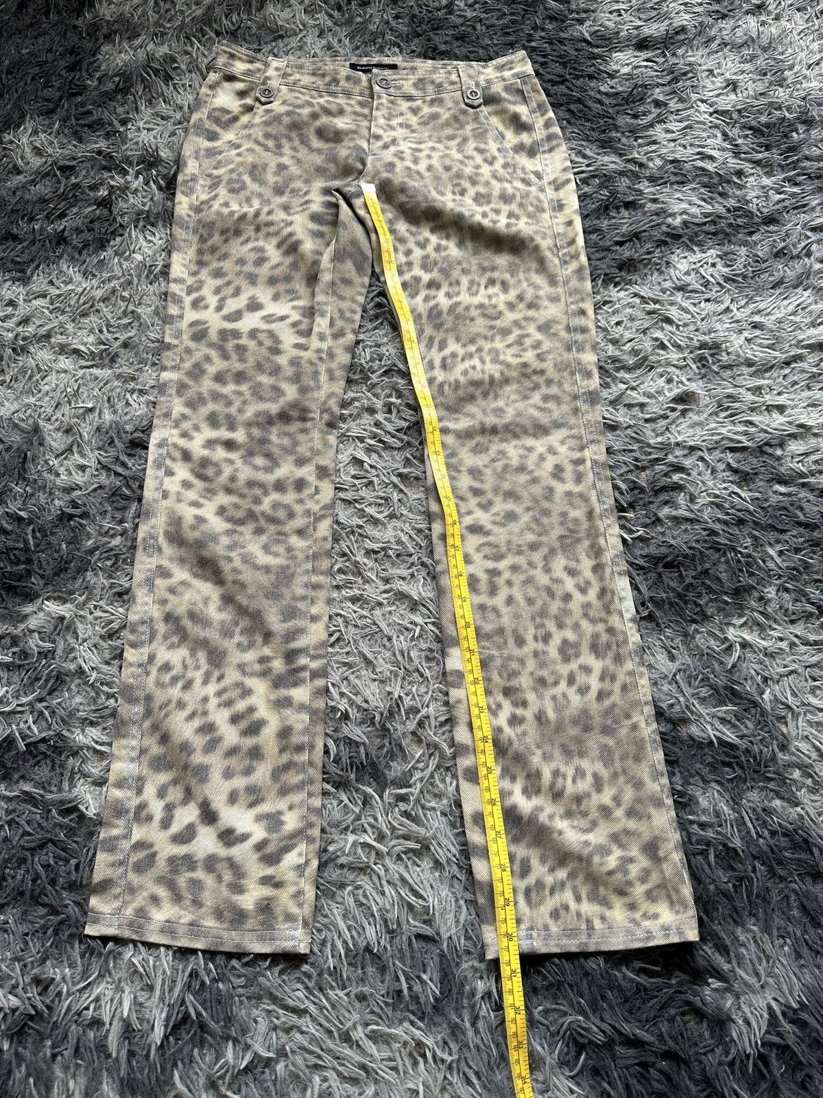 5351 POUR LES HOMMES 00's Abahouse Devinette leopard overprinted pant Size US 29 - 18 Thumbnail