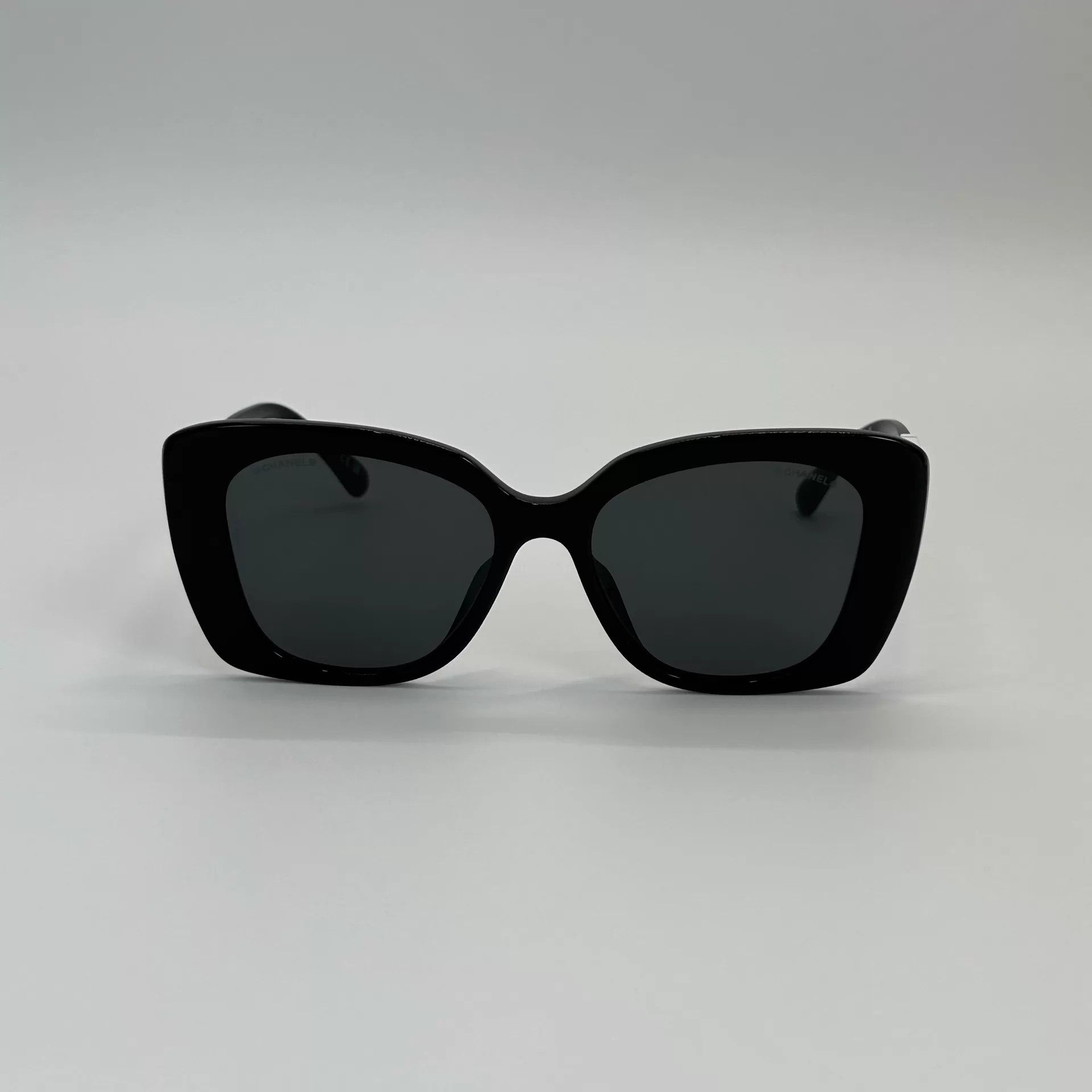 Chanel Chanel Crystal Letter Side Acetate Square Shades Size ONE SIZE - 2 Thumbnail