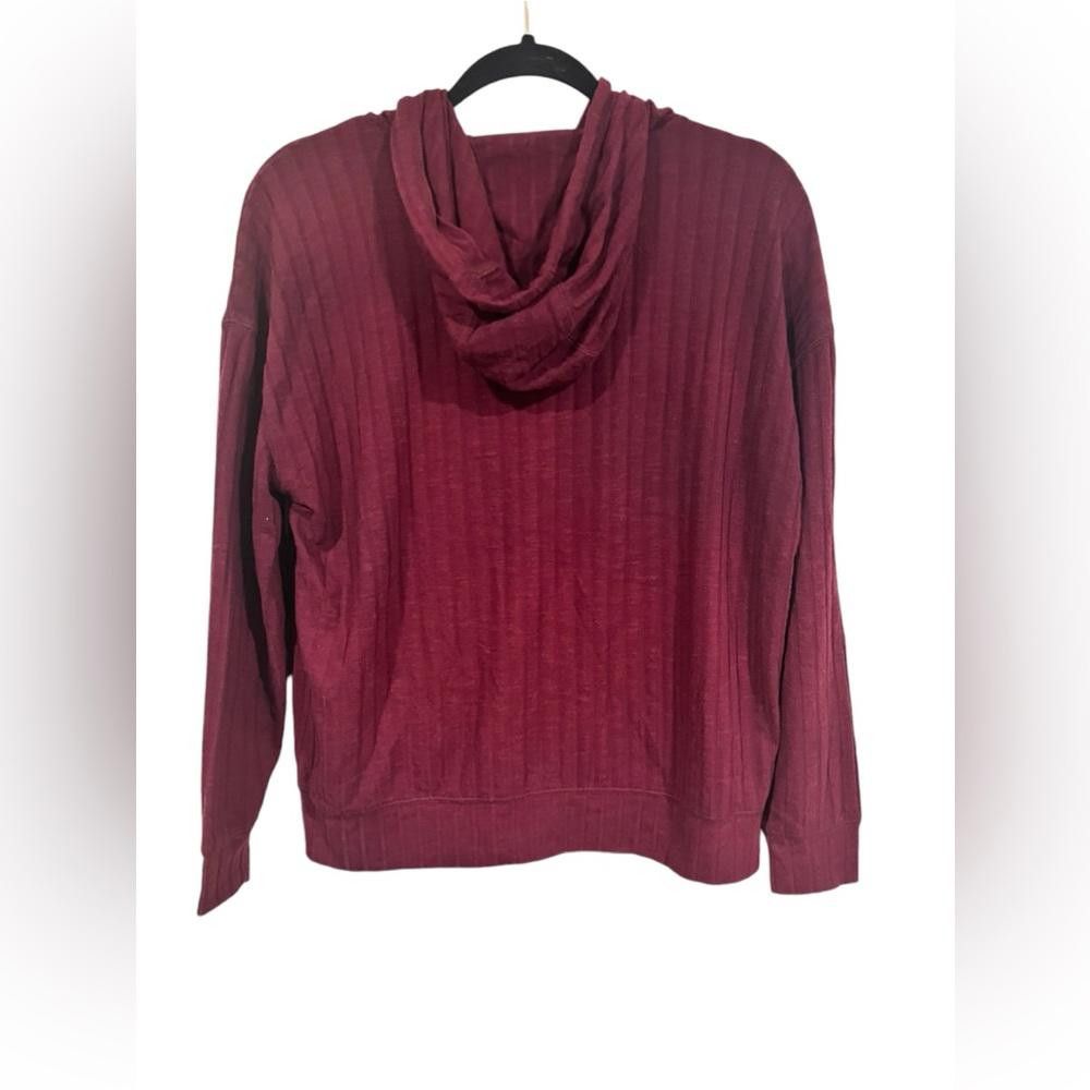 Chase Authentics Chaser Burgundy poor boy button down hooded cardigan size S Size S / US 4 / IT 40 - 2 Thumbnail