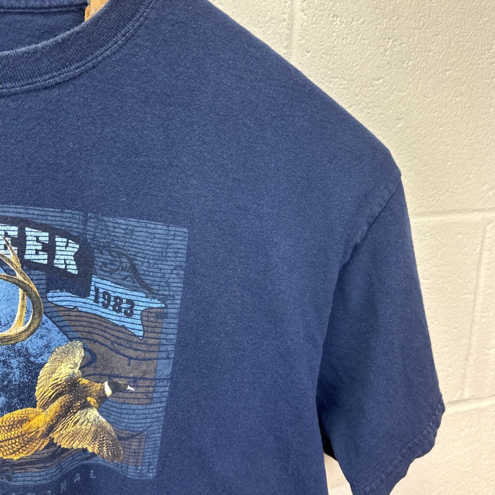Vintage Vintage Lost Creek Outfitters Deer Duck Pheasant Hunting T Shirt Size XL Blue Size US XL / EU 56 / 4 - 5 Thumbnail