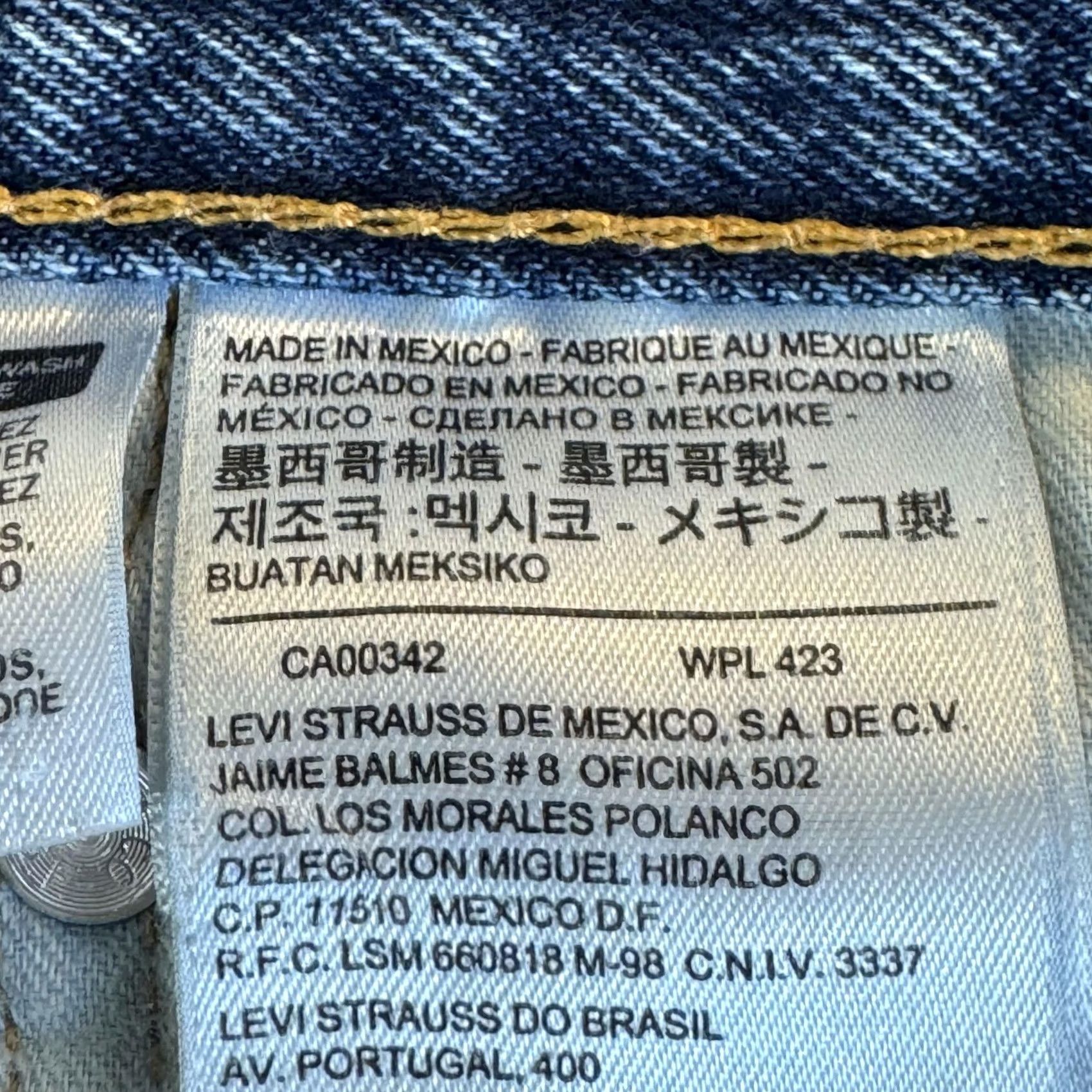 Levi's Levi's 517 Jeans Mens 42x32 Jeans Blue Denim Straight Leg Western Frayed Hem Classic 90s USA Cowboy 5-Pocket Regular Mens Size US 42 / EU 58 - 4 Thumbnail