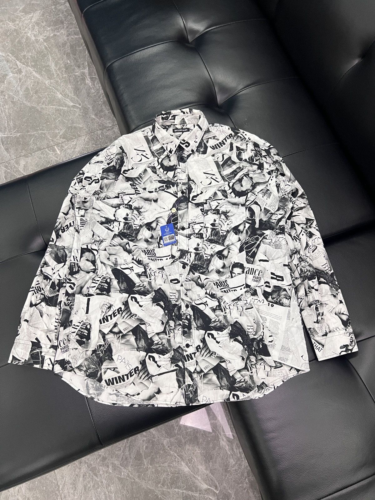 Balenciaga Balenciaga SS19 Magazine Poster Shirt Size US XS / EU 42 / 0 - 1 Thumbnail