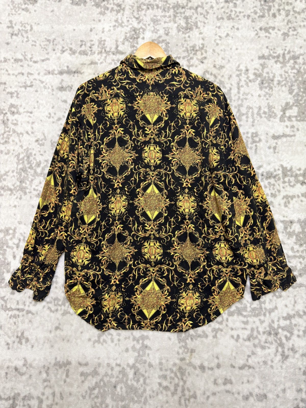 Yoshiyuki Konishi Vintage Ficce Yoshiyuki Konishi Barocco Rayon Black Gold Size US L / EU 52-54 / 3 - 2 Thumbnail