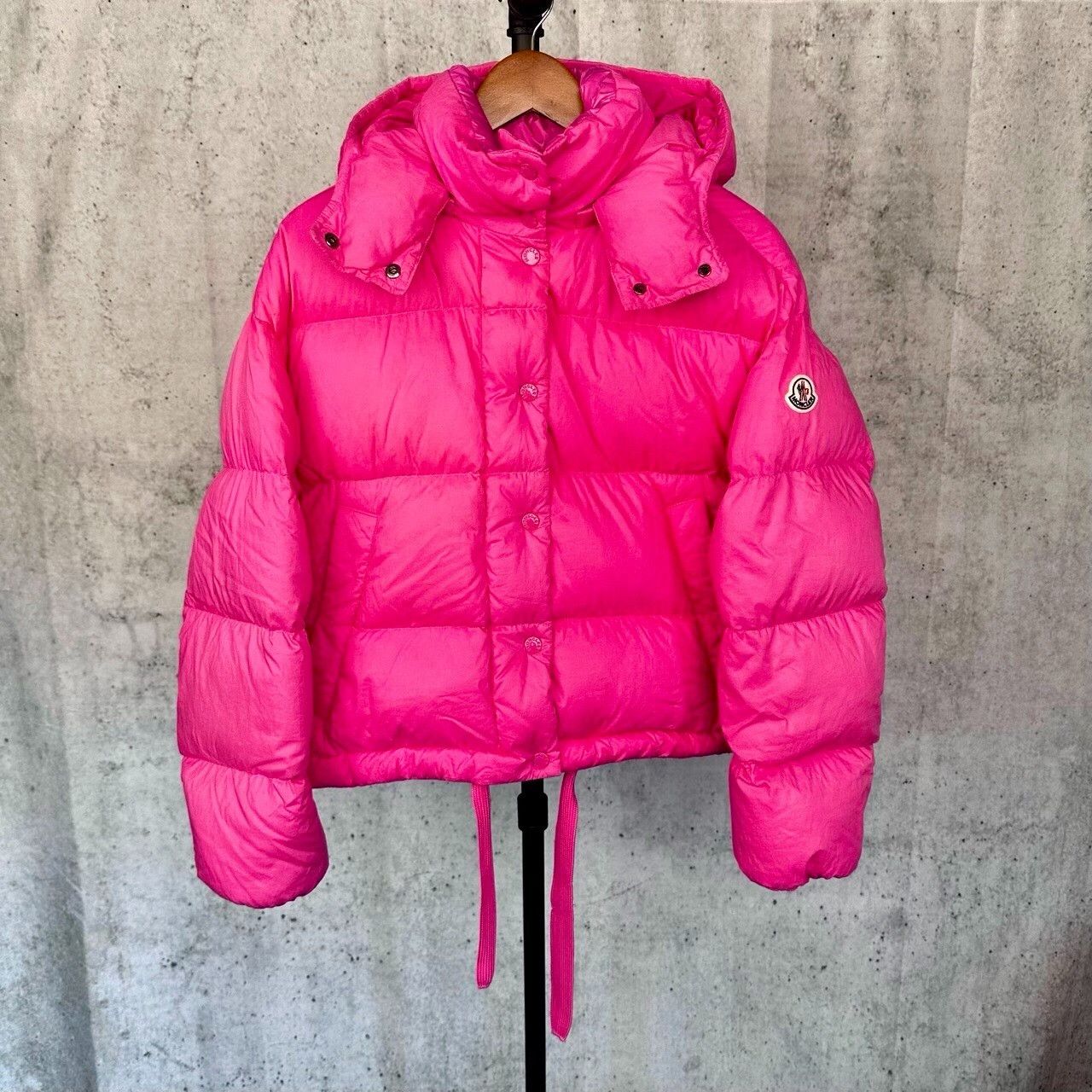 Moncler Moncler Down Pink Down Jacket M Women Size M / US 6-8 / IT 42-44 - 1 Thumbnail
