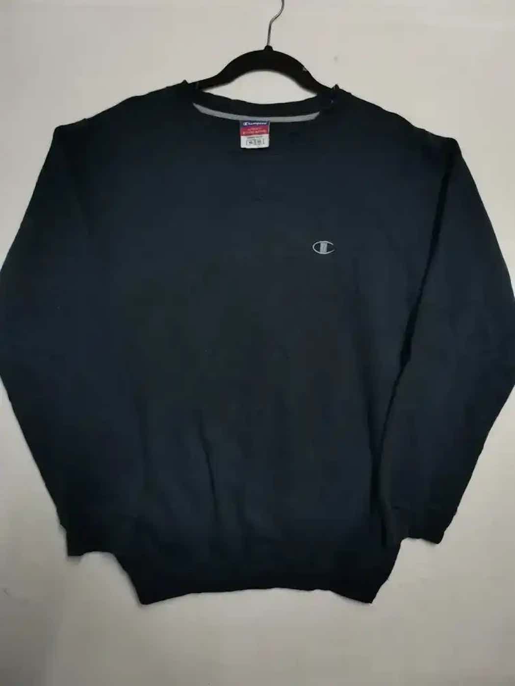 Champion Vintage Champion Authentic Athletic Apparel Sweatshirt Size US L / EU 52-54 / 3 - 1 Thumbnail