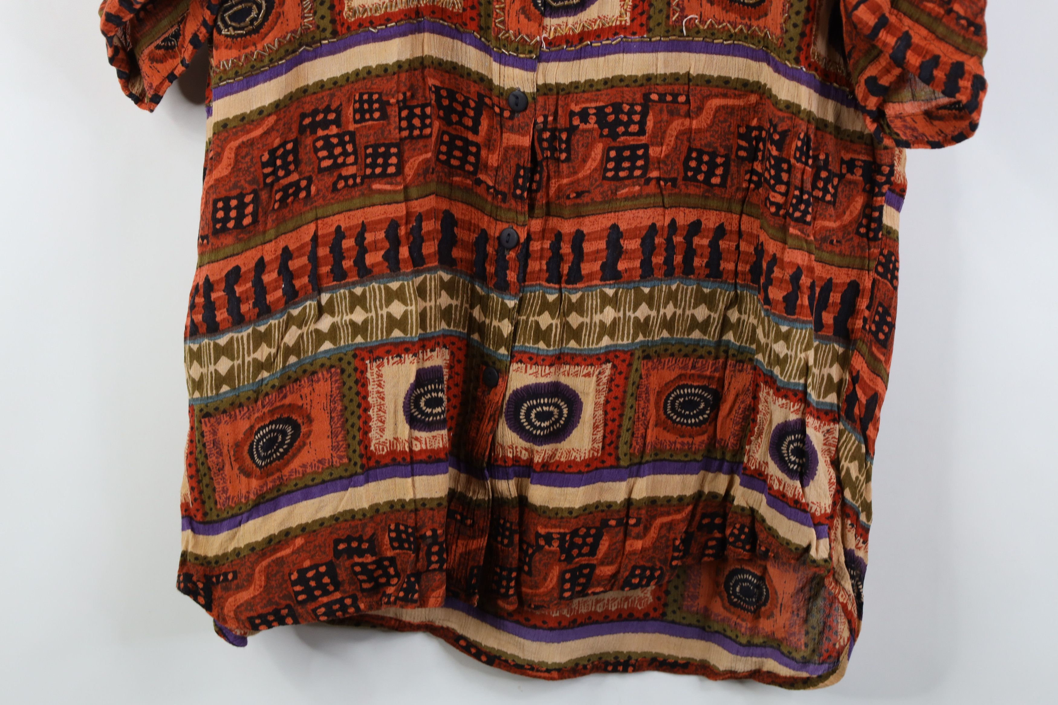 Vintage Vintage 90s Streetwear Beaded Abstract Button Shirt Size L / US 10 / IT 46 - 3 Thumbnail