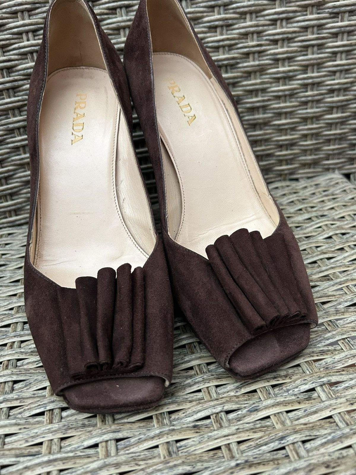 Prada × Vintage 00’s Prada Suede Ruffle Embellishment Square Open Toe Pumps Size US 8 / IT 38 - 3 Thumbnail